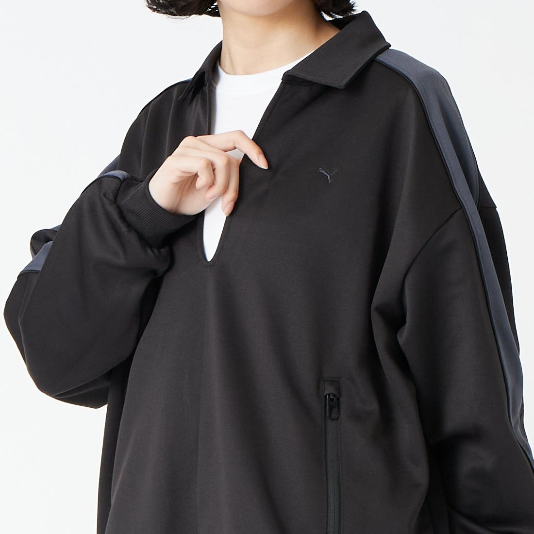 PUMA [プーマ] T7 スキッパージャージー [638051] 01 PUMA BL &&モデル身長：162cm 着用サイズ：S&&