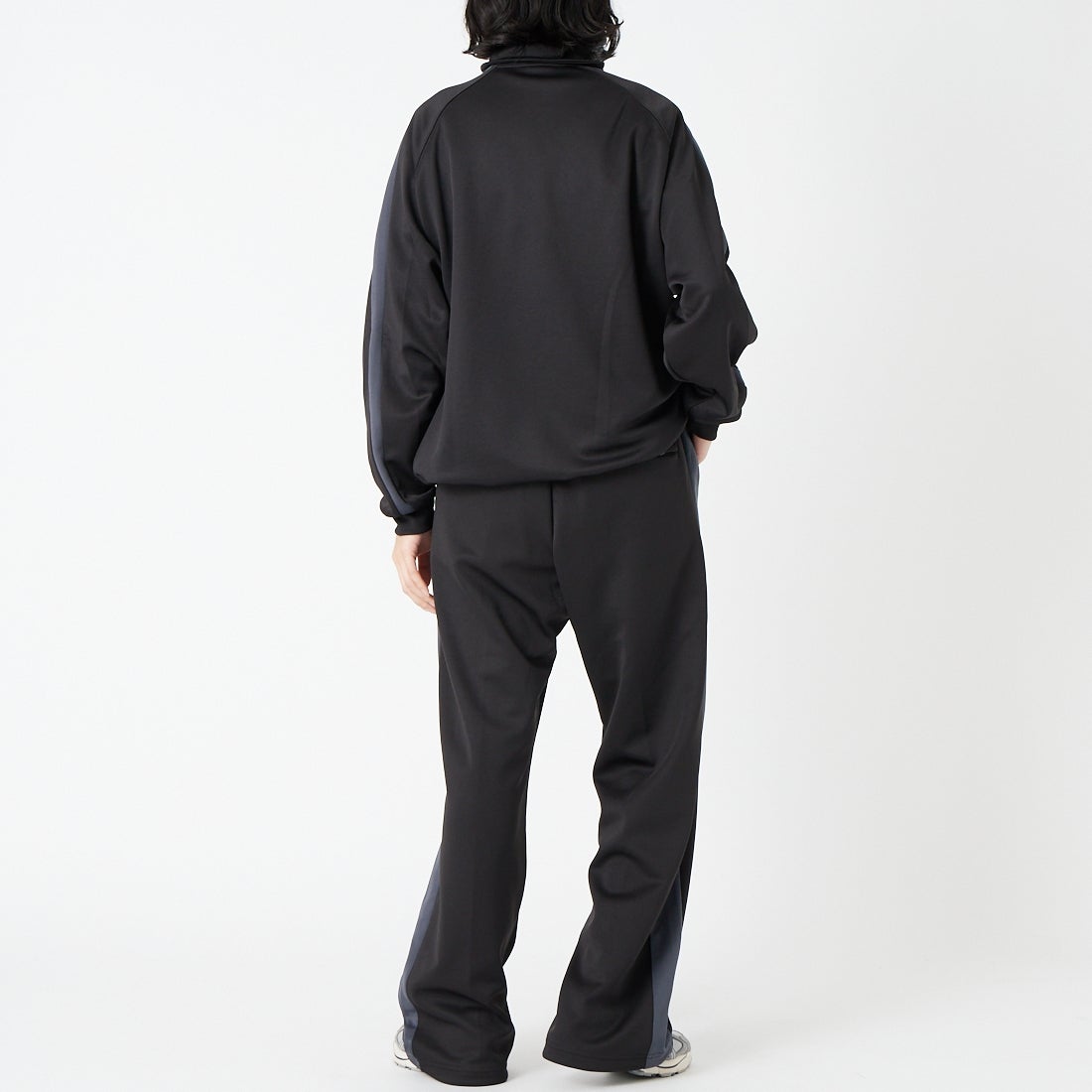 PUMA [プーPUMA [プーマ] ワイドトラックパンツ [638052] 01 PUMA BL &&モデル身長：162cm 着用サイズ：S&&マ] ワイドトラックパンツ [638052] 01 PUMA BL