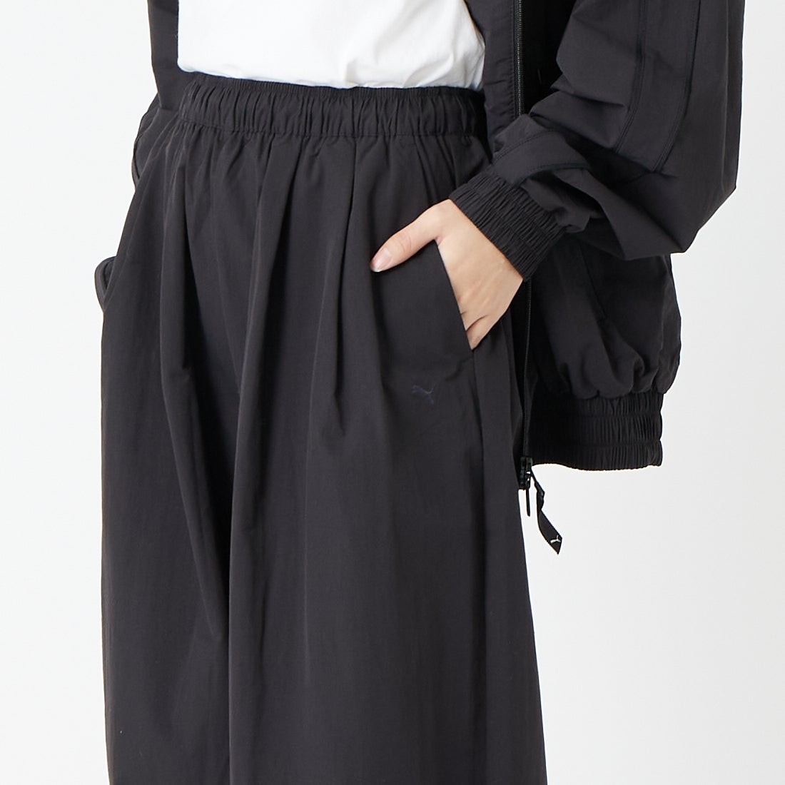 PUMA [プーマ] バルーンパンツ [638054] 01 PUMA BL &&モデル身長：162cm 着用サイズ：S&&