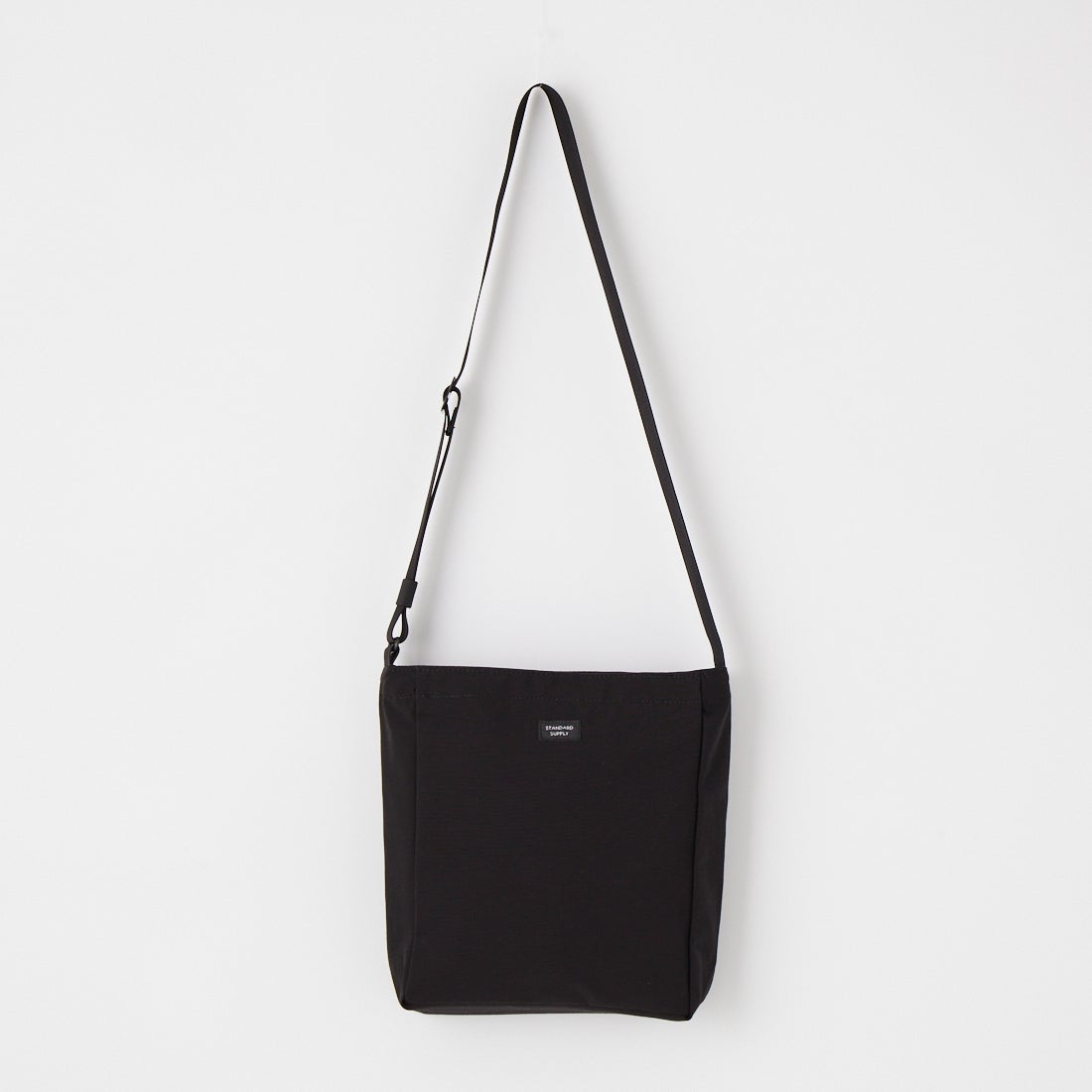 11 BLACK