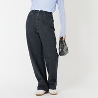 MID BLACK&&モデル身長：162cm 着用サイズ：26&&