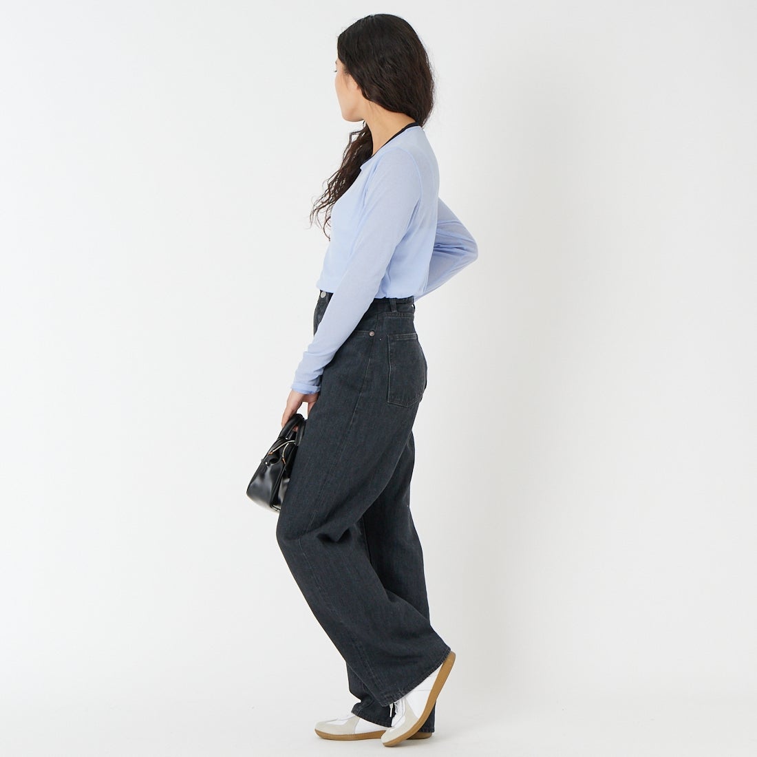 CIOTA [シオタ] ハイライズストレート5ポケットパンツ [PTLM-28HIS-MBK] MID BLACK &&モデル身長：162cm 着用サイズ：26&&