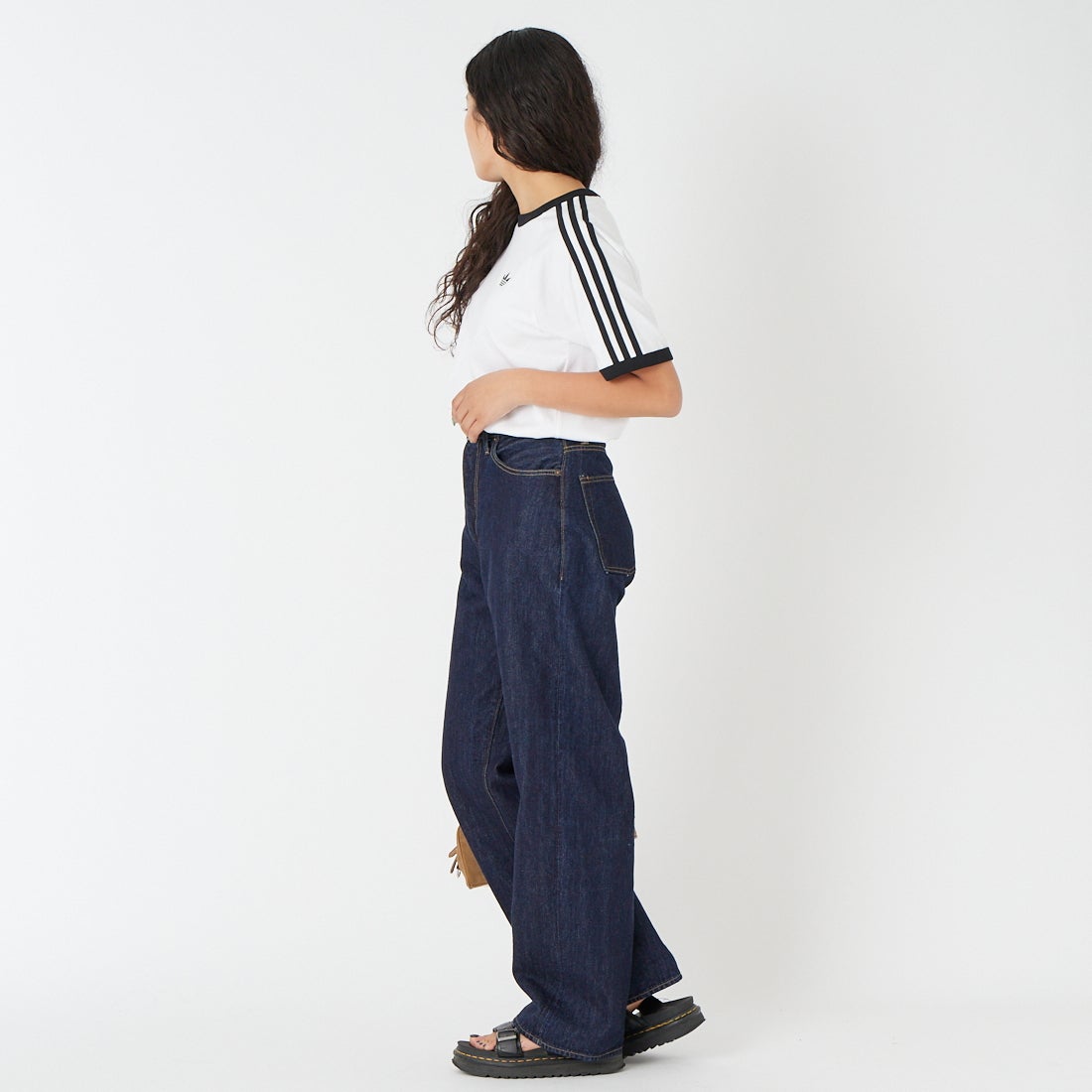 CIOTA [シオタ] ハイライズストレート5ポケットパンツ [PTLM-28HIS-PIDNW] DARK NAVY &&モデル身長：162cm 着用サイズ：26&&