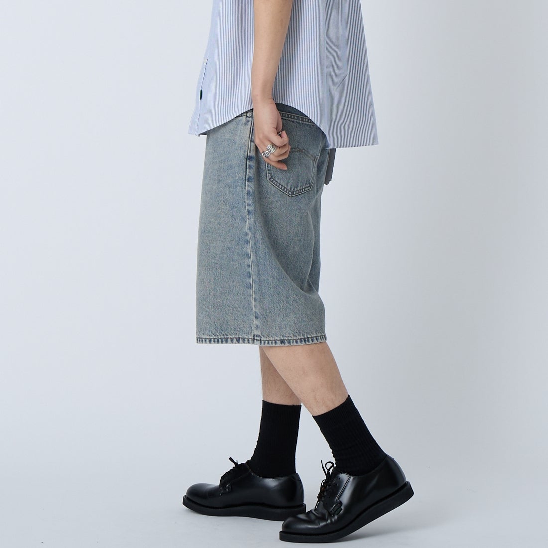 LIBERTO [リベルト] 別注 ALBANY デニムショーツ [FL2509-JF] 90 &&モデル身長：179cm 着用サイズ：M&&