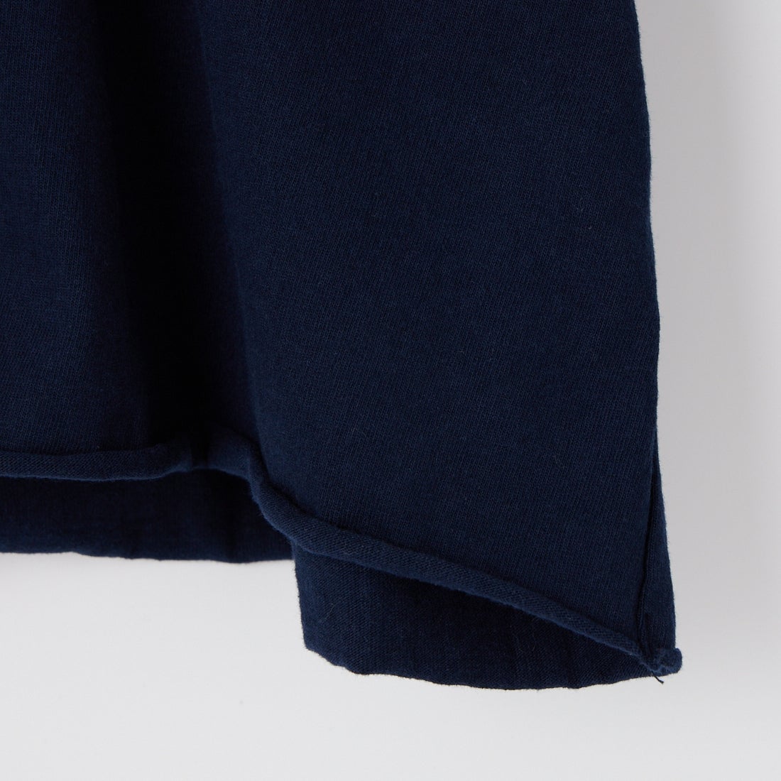 The Endless Summer [エンドレスサマー] 別注 手書き風ロゴ BUHIバックプリント カットオフTシャツ [FH-26574509-JF] NAVY