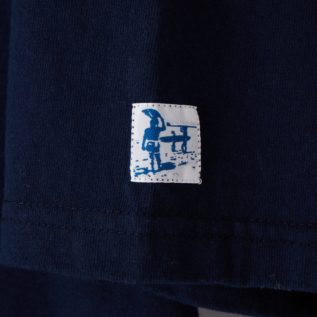 The Endless Summer [エンドレスサマー] 別注 手書き風ロゴ BUHIバックプリント カットオフTシャツ [FH-26574509-JF] NAVY