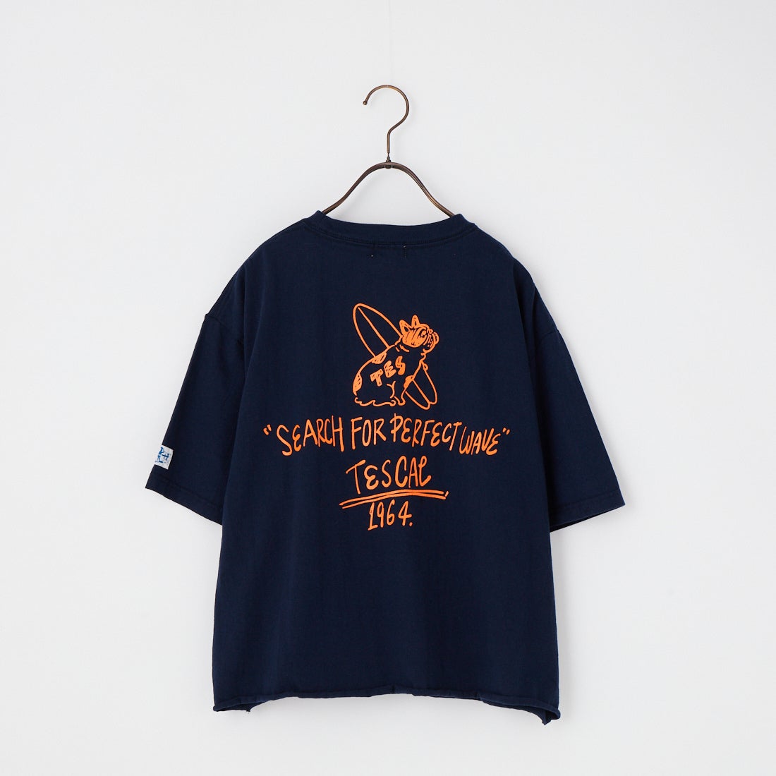The Endless Summer [エンドレスサマー] 別注 手書き風ロゴ BUHIバックプリント カットオフTシャツ [FH-26574509-JF] NAVY