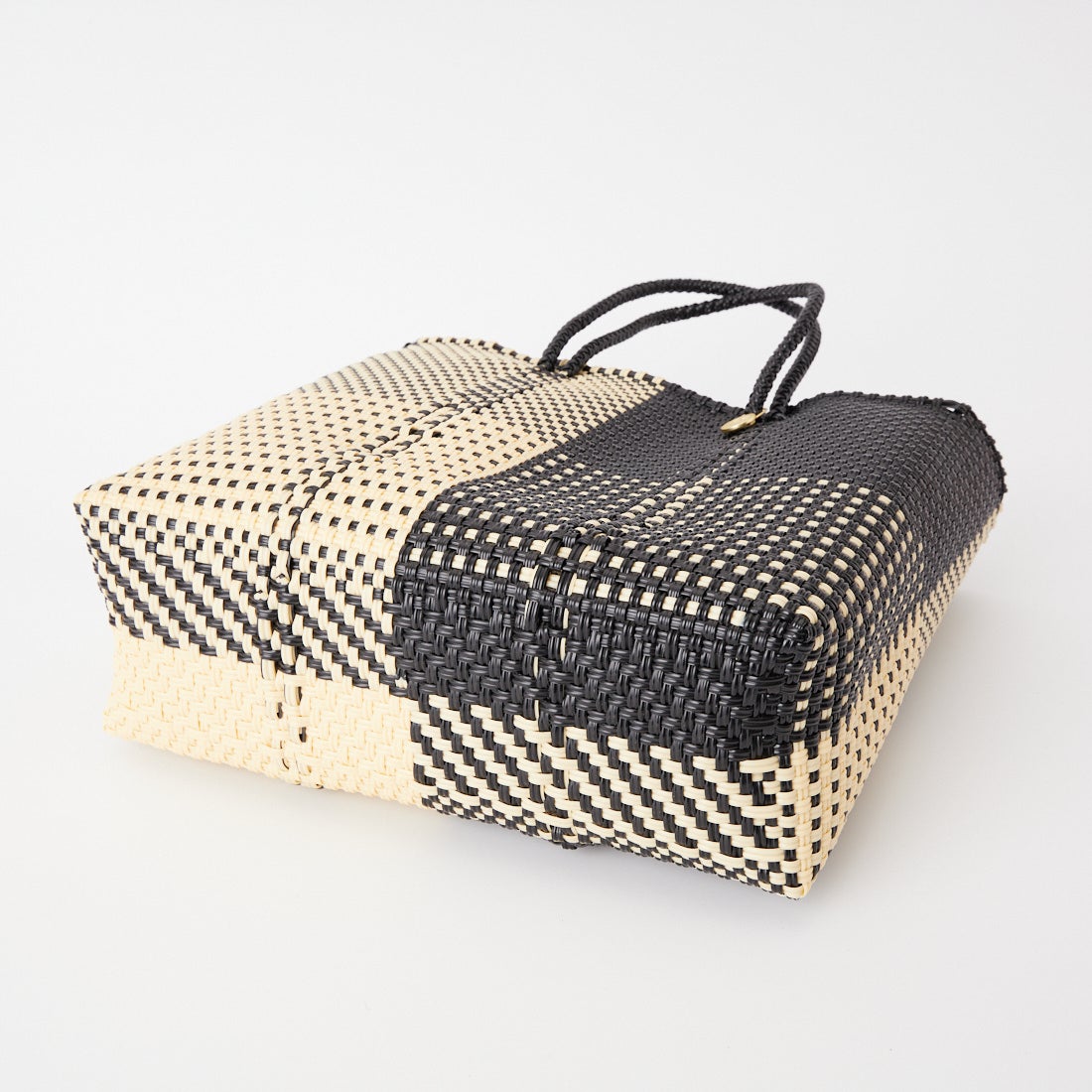 Letra [レトラ] メルカドバッグ (S) ARENA [610721473] BLK/CRM