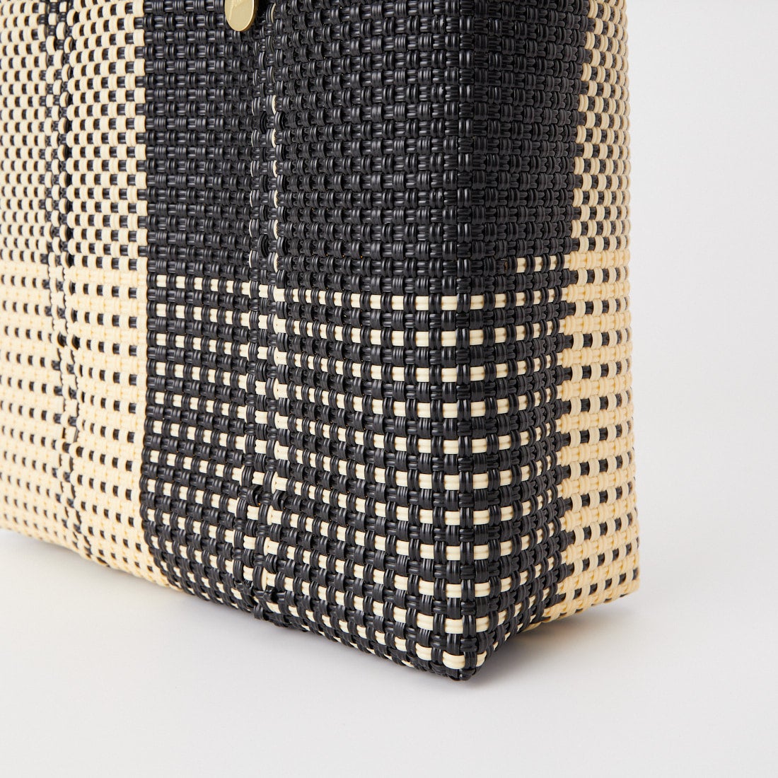 Letra [レトラ] メルカドバッグ (S) ARENA [610721473] BLK/CRM