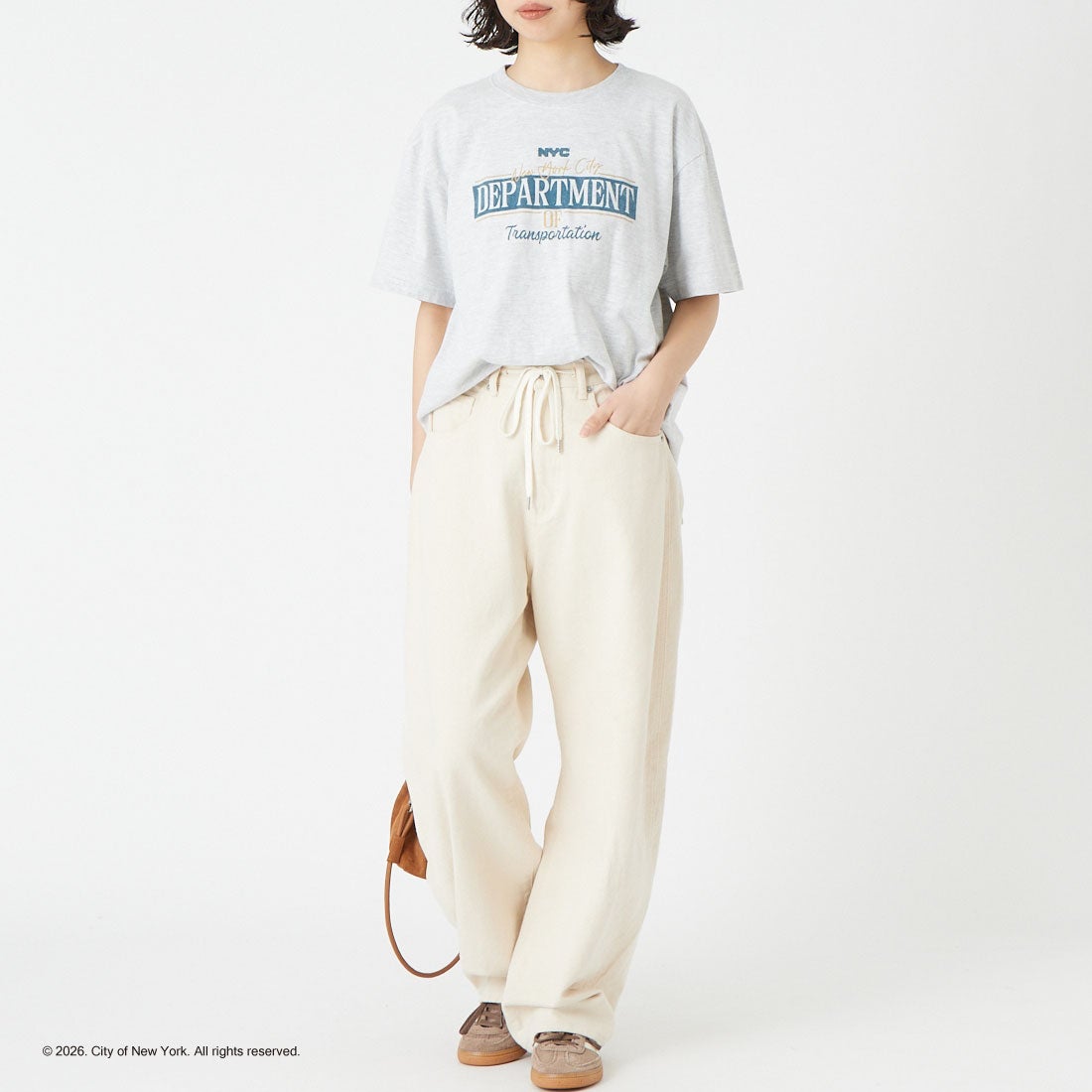 GOOD ROCK SPEED [グッドロックスピード] NYC ショートスリーブTシャツ [26NYC007W] ASH &&モデル身長：162cm 着用サイズ：F&&