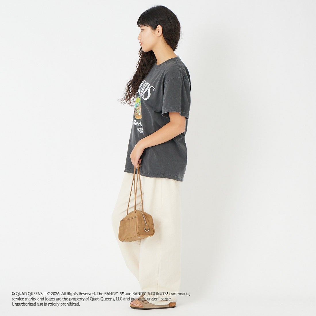 GOOD ROCK SPEED [グッドロックスピード] RANDY'S DONUTS プリントTシャツ [26RDN006W] CHARCOAL &&モデル身長：162cm 着用サイズ：F&&