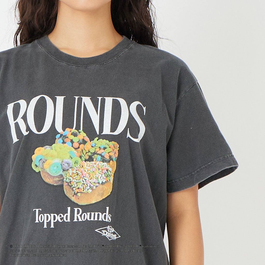 GOOD ROCK SPEED [グッドロックスピード] RANDY'S DONUTS プリントTシャツ [26RDN006W] CHARCOAL &&モデル身長：162cm 着用サイズ：F&&