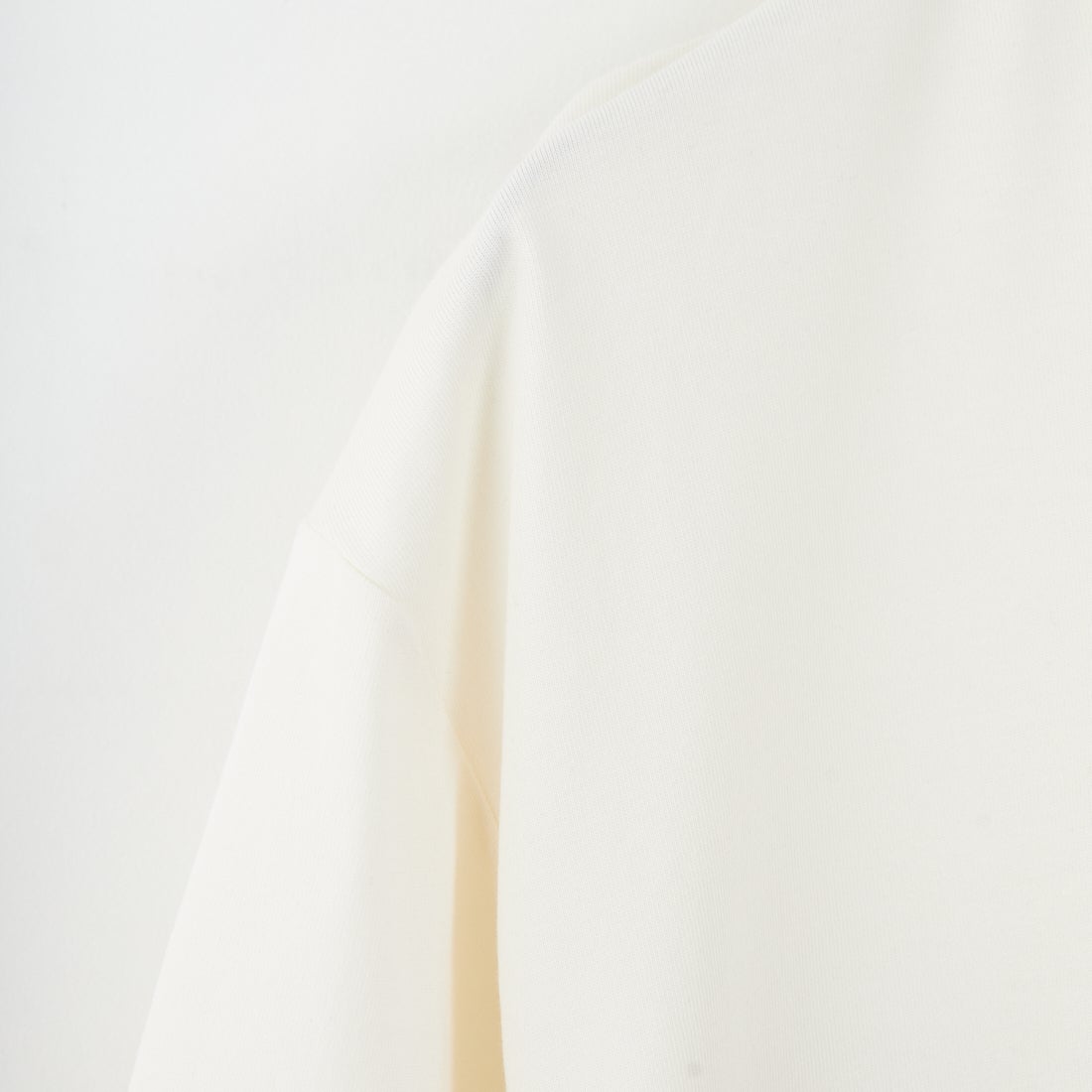 FRED PERRY [フレッドペリー] 刺繍パネルTシャツ [M2405] 560 ECRU