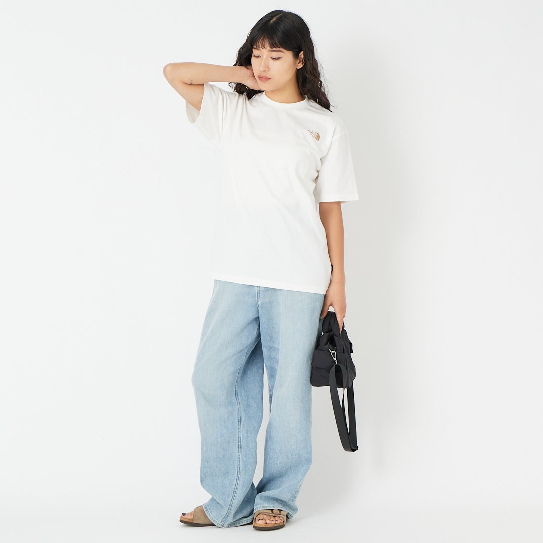 THE NORTH FACE [ザ ノースフェイス] ショートスリーブ レイバックトライバルTシャツ [NT12610] OW &&モデル身長：162cm 着用サイズ：S&&