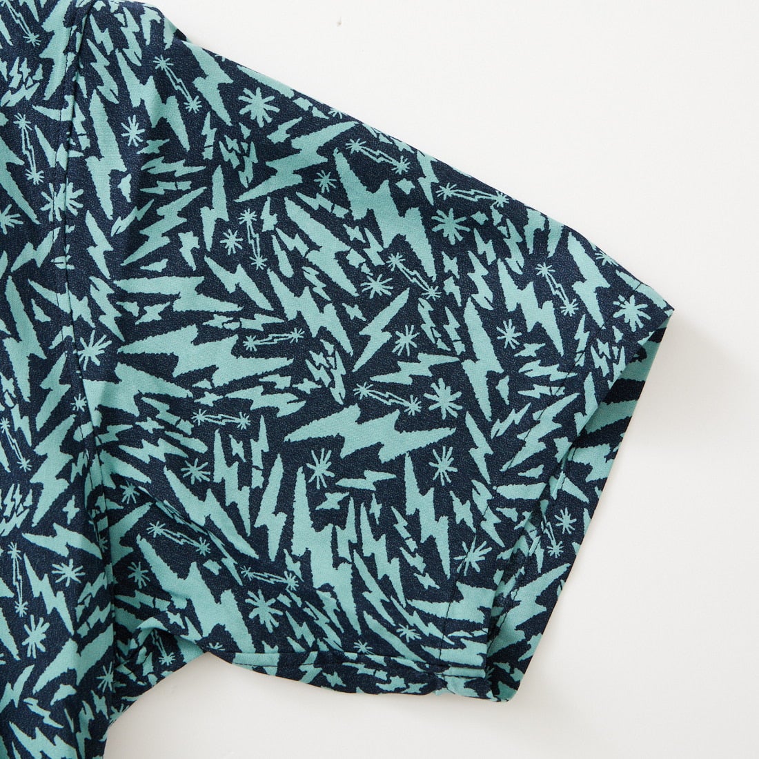 THE NORTH FACE [ザ ノースフェイス] レイジーライトニングシャツ [NRW22610] LB