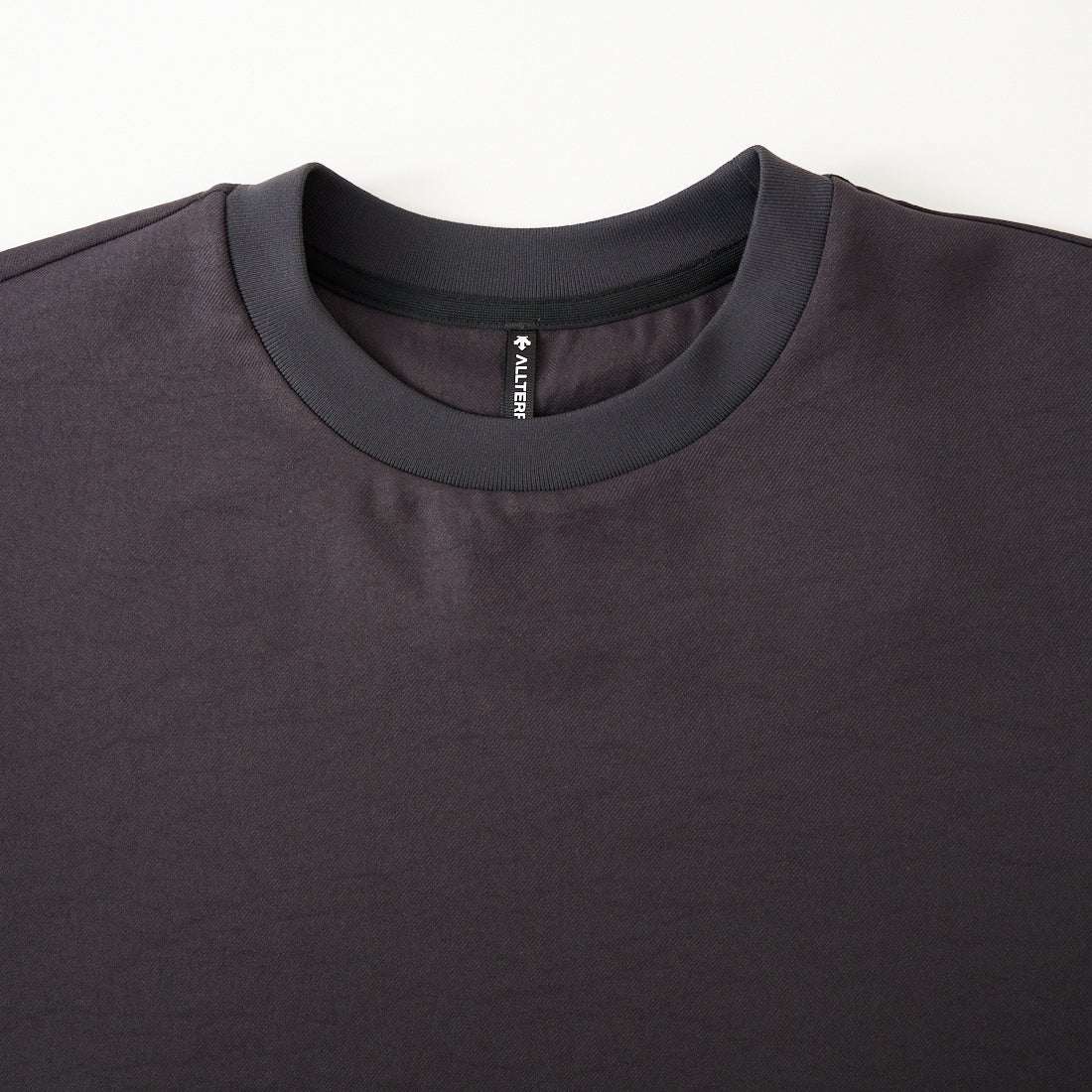DESCENTE ALLTERRAIN [デサントオルテライン] ストレッチツイルハーフスリーブTシャツ [DU6SHTI1M] BK01