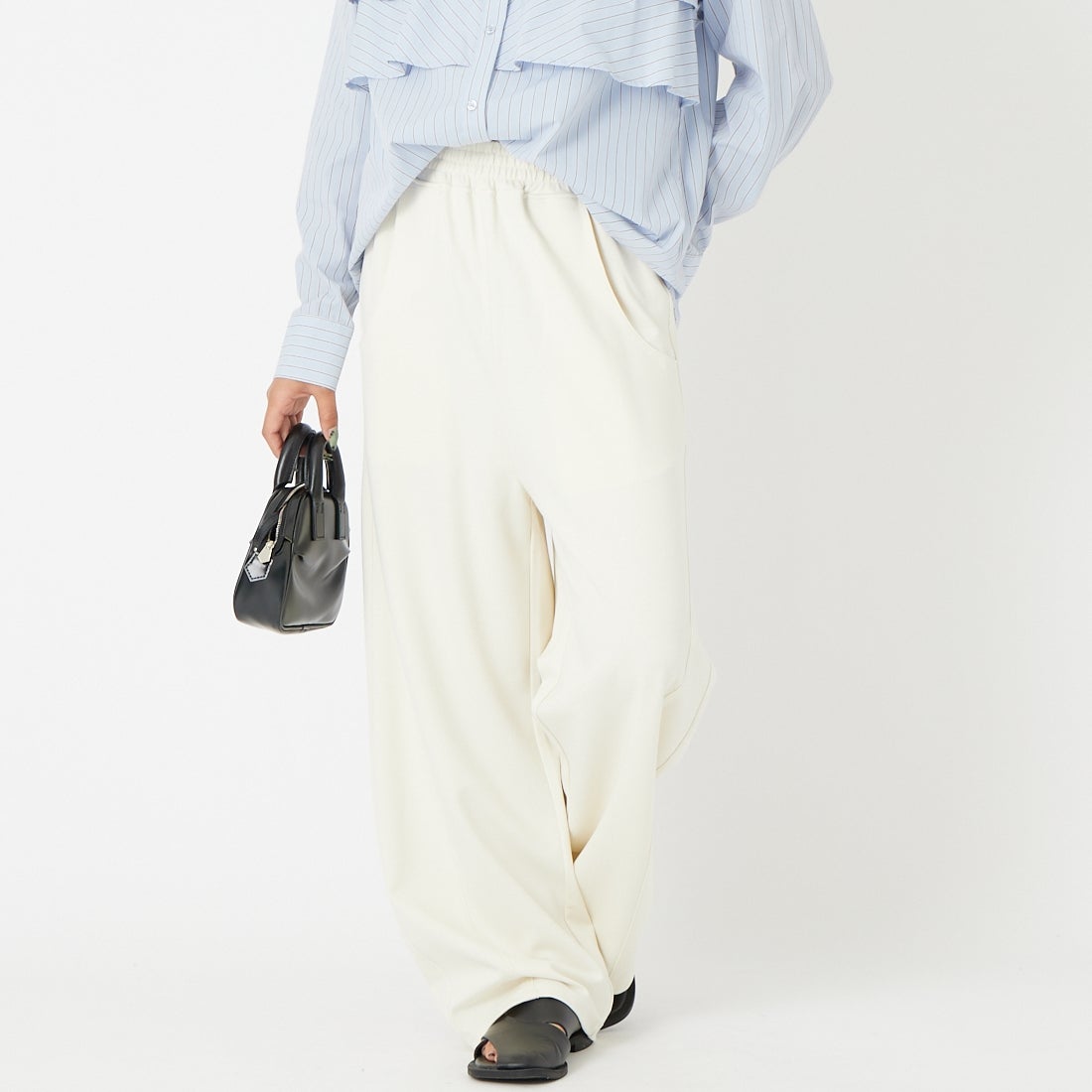 031 ｵﾌ&&モデル身長：162cm 着用サイズ：F&&