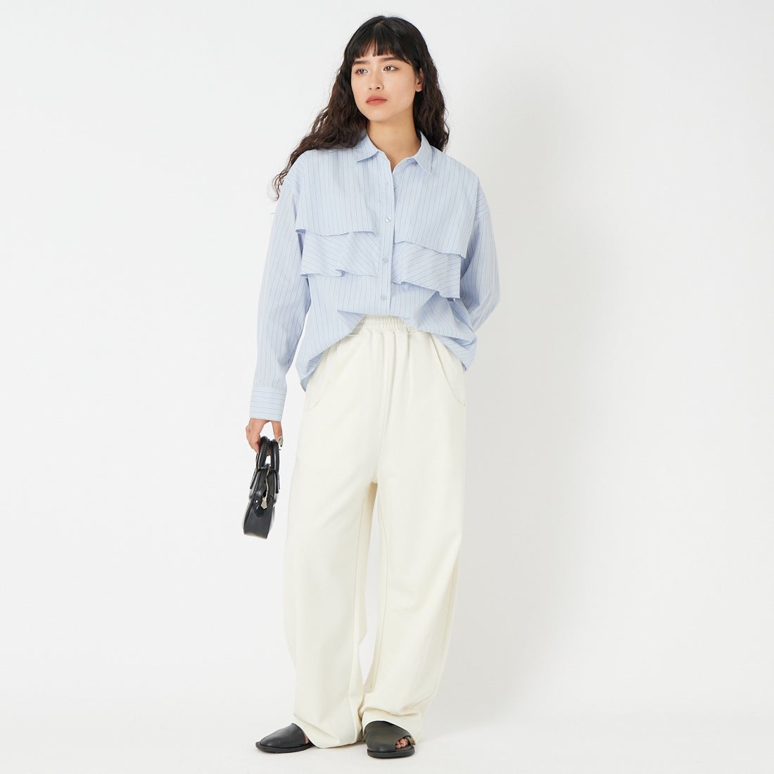 DIGNITE COLLIER [ディニテコリエ] カットカーブパンツ [80268708] 031 ｵﾌ &&モデル身長：162cm 着用サイズ：F&&