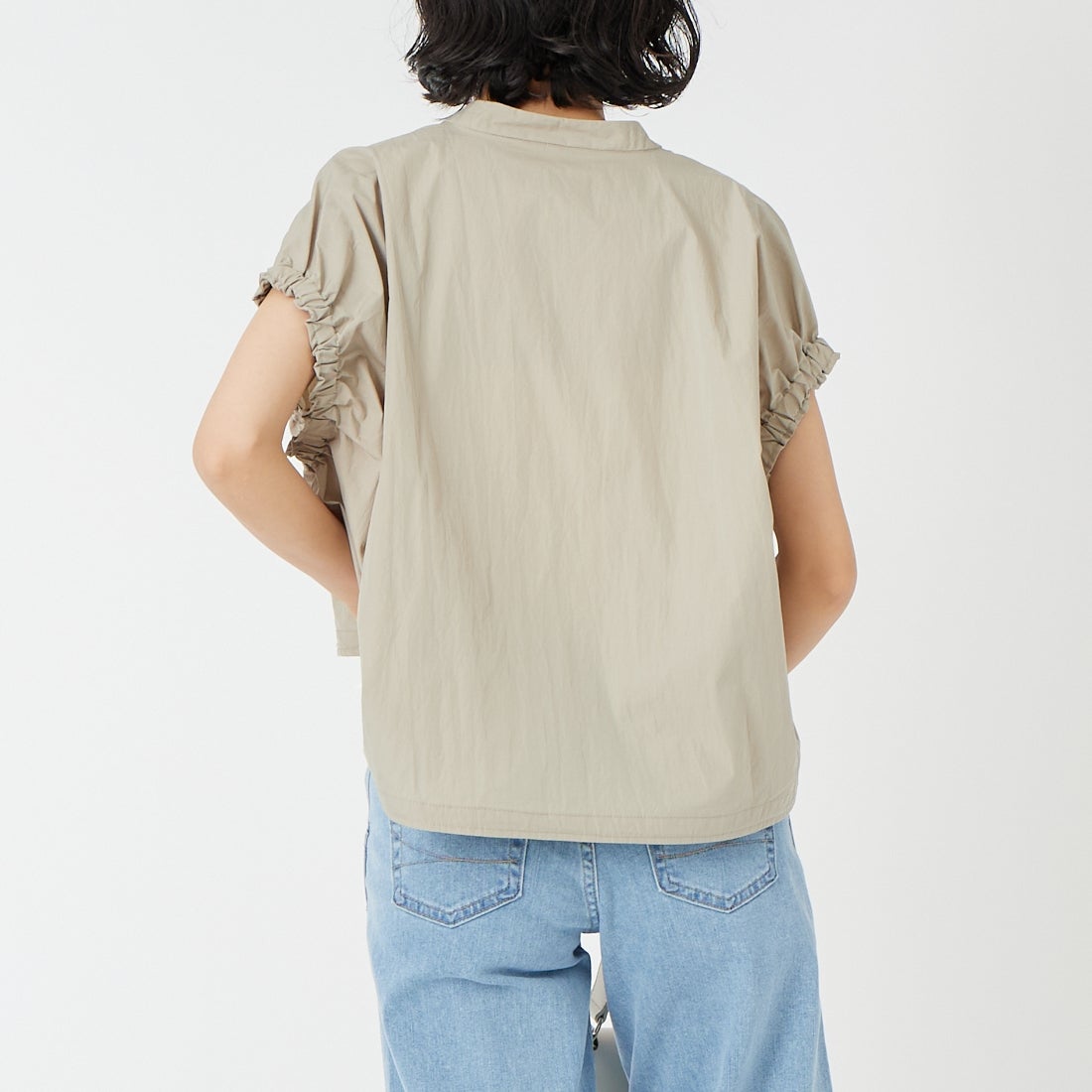 DIGNITE DIGNITE COLLIER [ディニテコリエ] ショートスナップブラウス [80268705] 001 ｸﾞﾚｰ &&モデル身長：162cm 着用サイズ：F&&[ディニテコリエ] ショートスナップブラウス [80268705] 001 ｸﾞﾚｰ