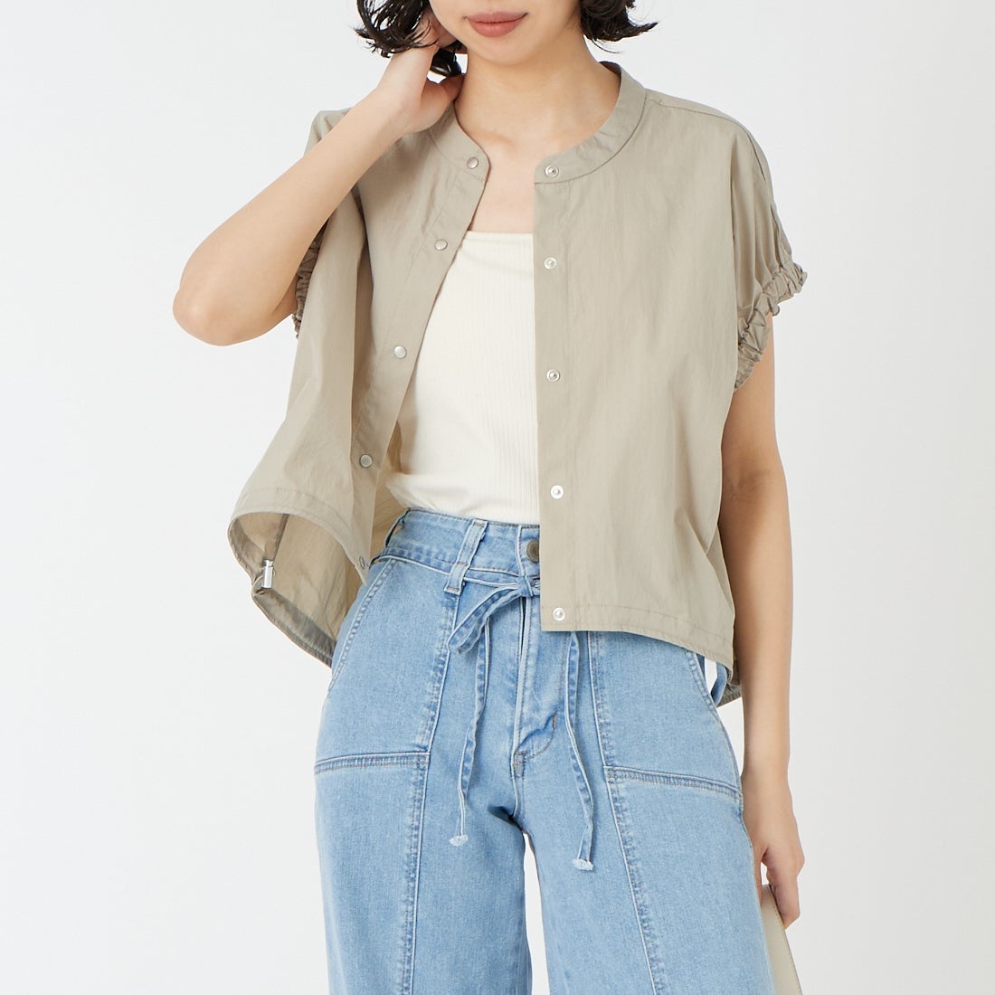 DIGNITE COLLIER [ディニテコリエ] ショートスナップブラウス [80268705] 001 ｸﾞﾚｰ &&モデル身長：162cm 着用サイズ：F&&