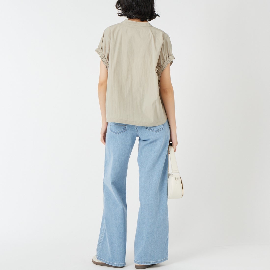 DIGNITE COLLIER [ディニテコリエ] ショートスナップブラウス [80268705] 001 ｸﾞﾚｰ &&モデル身長：162cm 着用サイズ：F&&