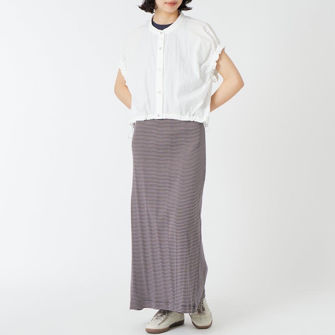 DIGNITE COLLIER [ディニテコリエ] ショートスナップブラウス [80268705] 031 ｵﾌﾎﾜｲﾄ &&モデル身長：162cm 着用サイズ：F&&