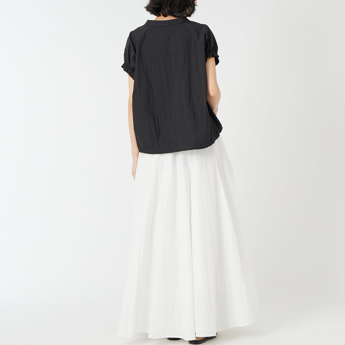 DIGNITE COLLIER [ディニテコリエ] ショートスナップブラウス [80268705] 004 ﾌﾞﾗｯｸ &&モデル身長：162cm 着用サイズ：F&&