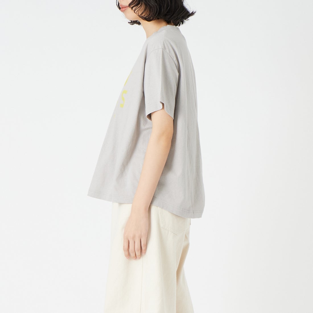 tumugu: [ツムグ] ラフィ天竺 プリントT [TC26102] 80 LT.GRAY &&モデル身長：162cm 着用サイズ：F&&