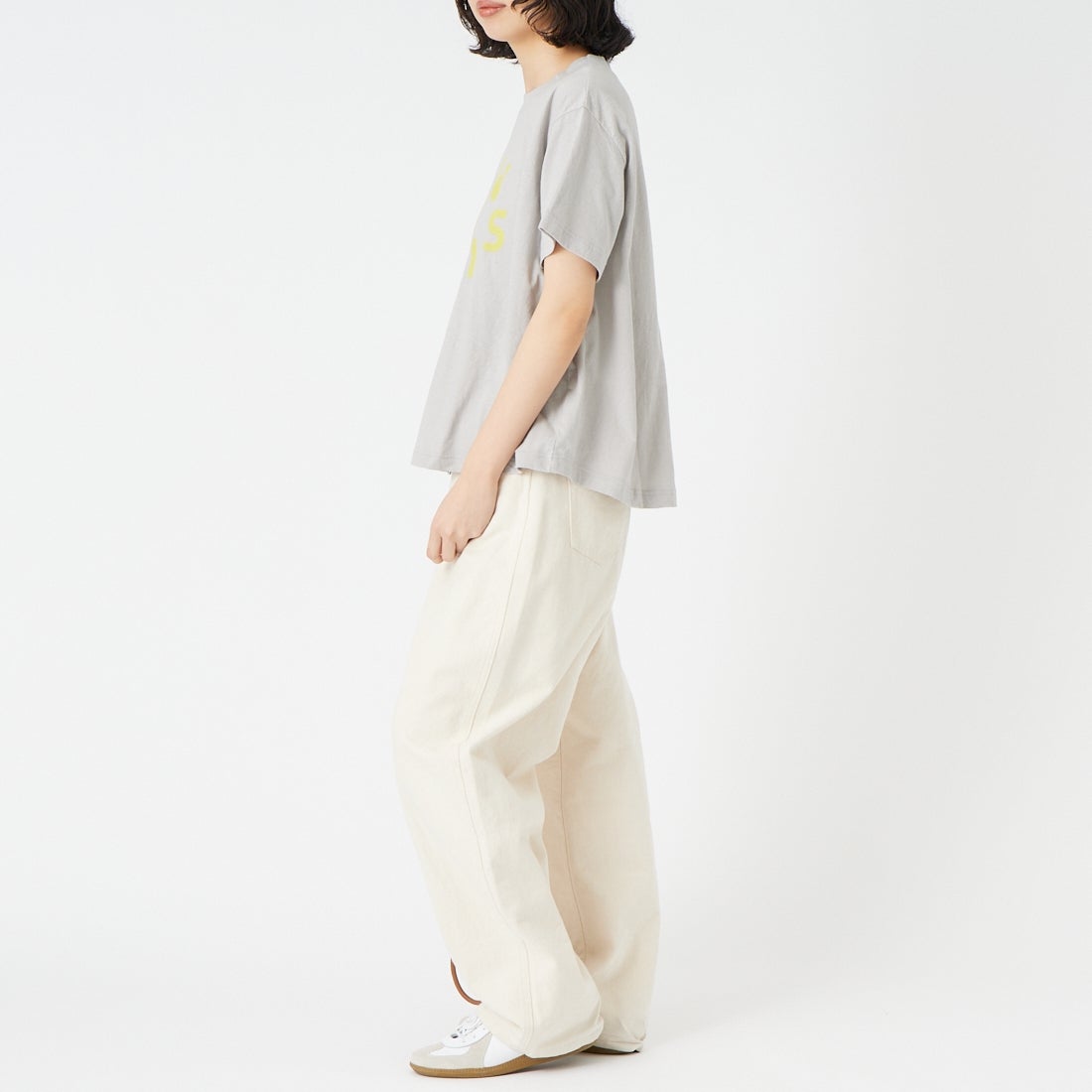 tumugu: [ツムグ] ラフィ天竺 プリントT [TC26102] 80 LT.GRAY &&モデル身長：162cm 着用サイズ：F&&