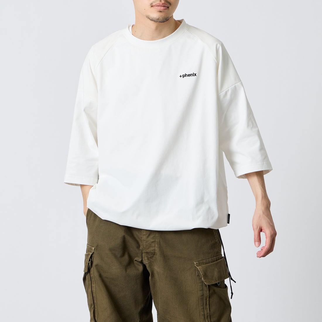 WHITE&&モデル身長：168cm 着用サイズ：L&&