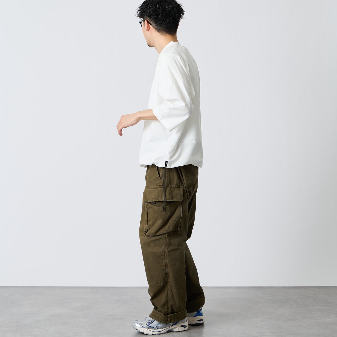 +phenix [プラスフェニックス] 別注 エアメッシュコンビ 7分袖Tシャツ [POT-26015IN-JF] WHITE &&モデル身長：168cm 着用サイズ：L&&