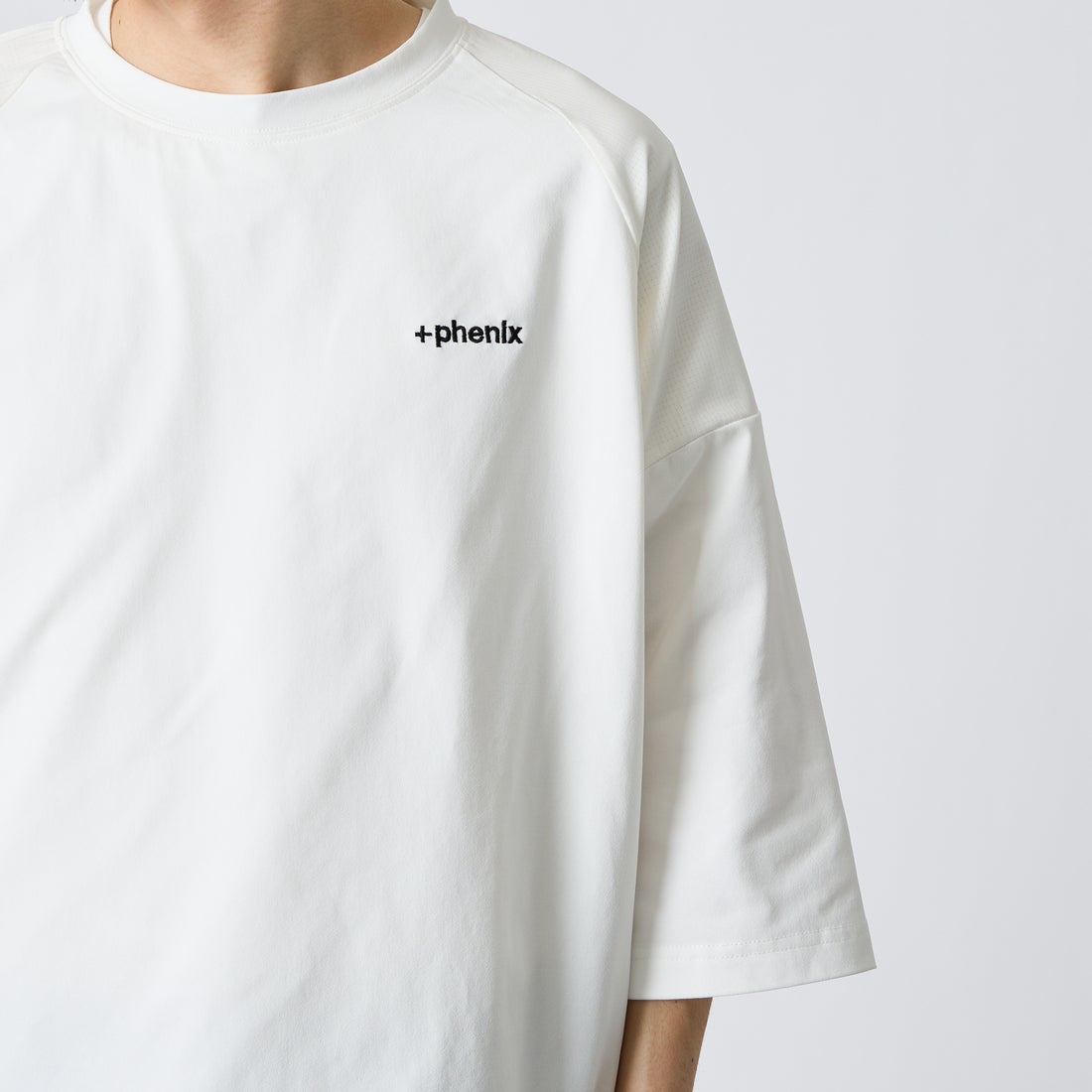 +phenix [プラスフェニックス] 別注 エアメッシュコンビ 7分袖Tシャツ [POT-26015IN-JF] WHITE &&モデル身長：168cm 着用サイズ：L&&