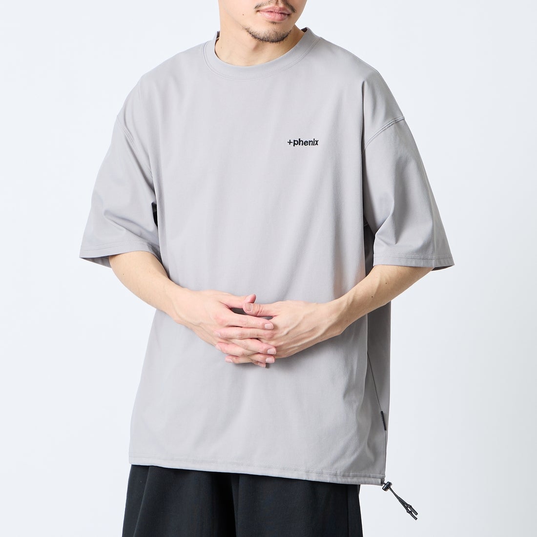 GREY&&モデル身長：168cm 着用サイズ：L&&