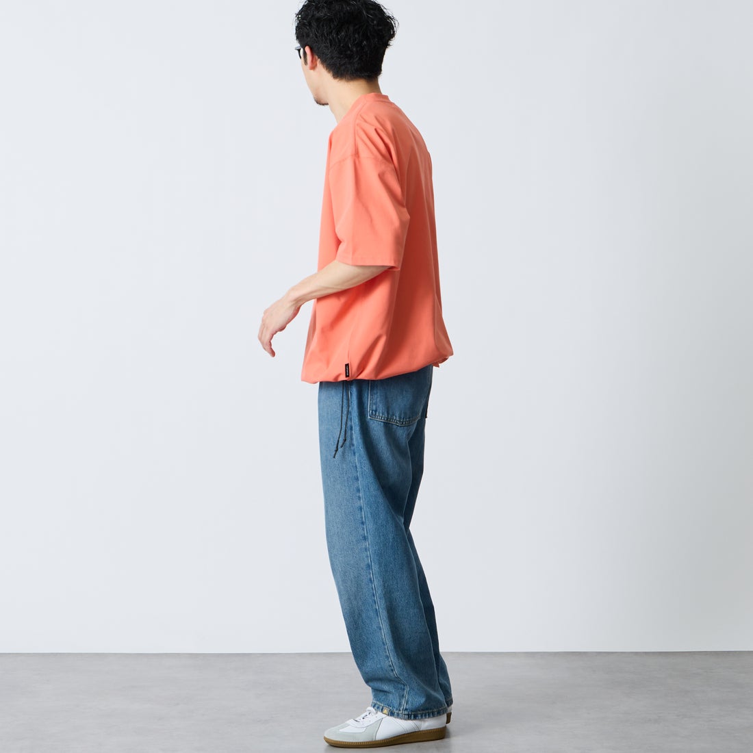 +phenix [プラスフェニックス] 別注 ワンポイント刺繍ロゴ ドローコードTシャツ [POT-26013IN-JF] ORANGE &&モデル身長：168cm 着用サイズ：L&&