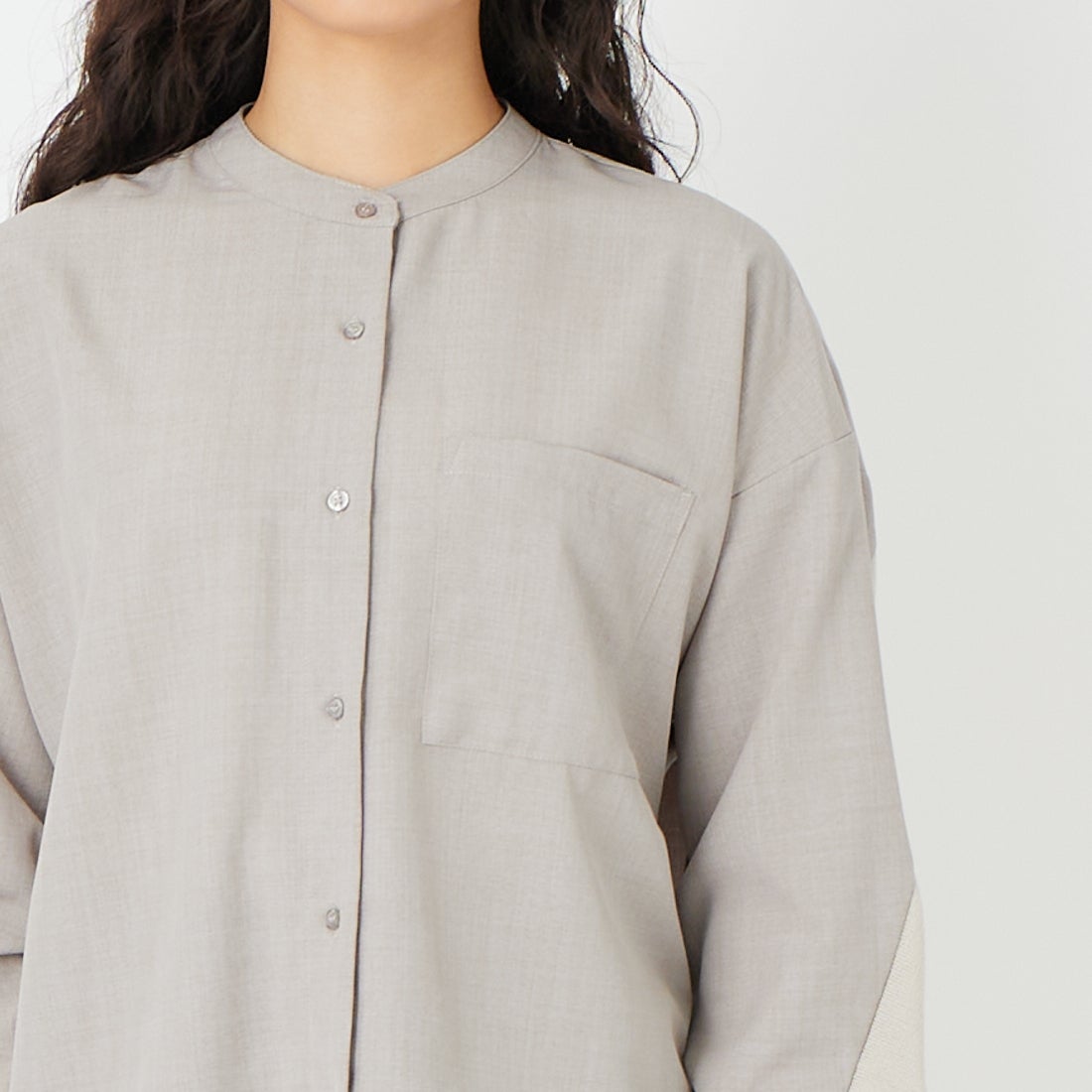 Jf Ready Made [ジェイエフレディメイド] 麻調バックヨークテープ切替ブラウス [4126126] ｸﾞﾚｰ &&モデル身長：162cm 着用サイズ：F&&