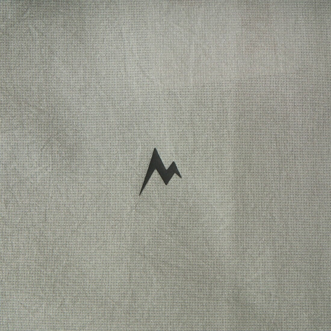 Marmot [マーモット] 別注 Dot Air バックプリント ショートスリーブTシャツ [MTSS26MTP333IN-JF] CHARCOAL