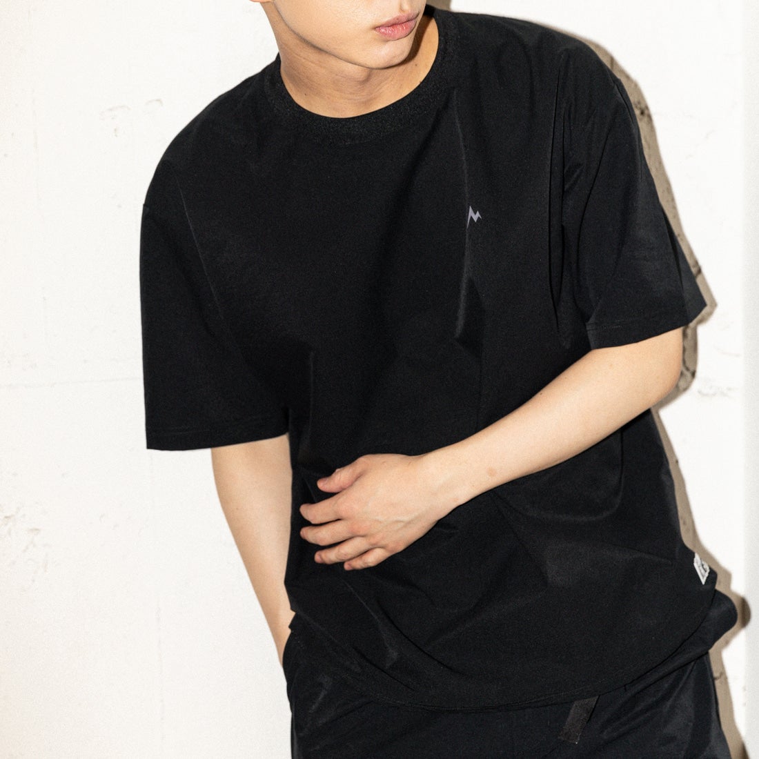 Marmot [マーモット] 別注 Dot Air バックプリント ショートスリーブTシャツ [MTSS26MTP333IN-JF] BLACK