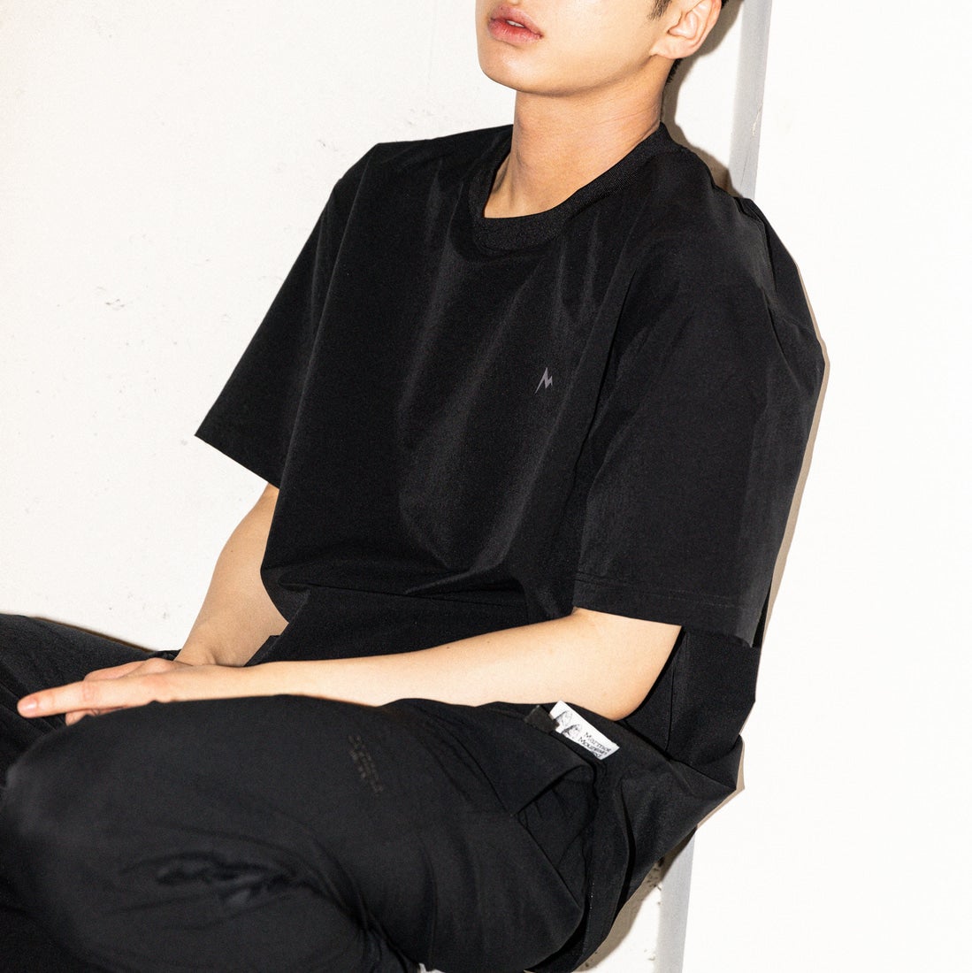 Marmot [マーモット] 別注 Dot Air バックプリント ショートスリーブTシャツ [MTSS26MTP333IN-JF] BLACK