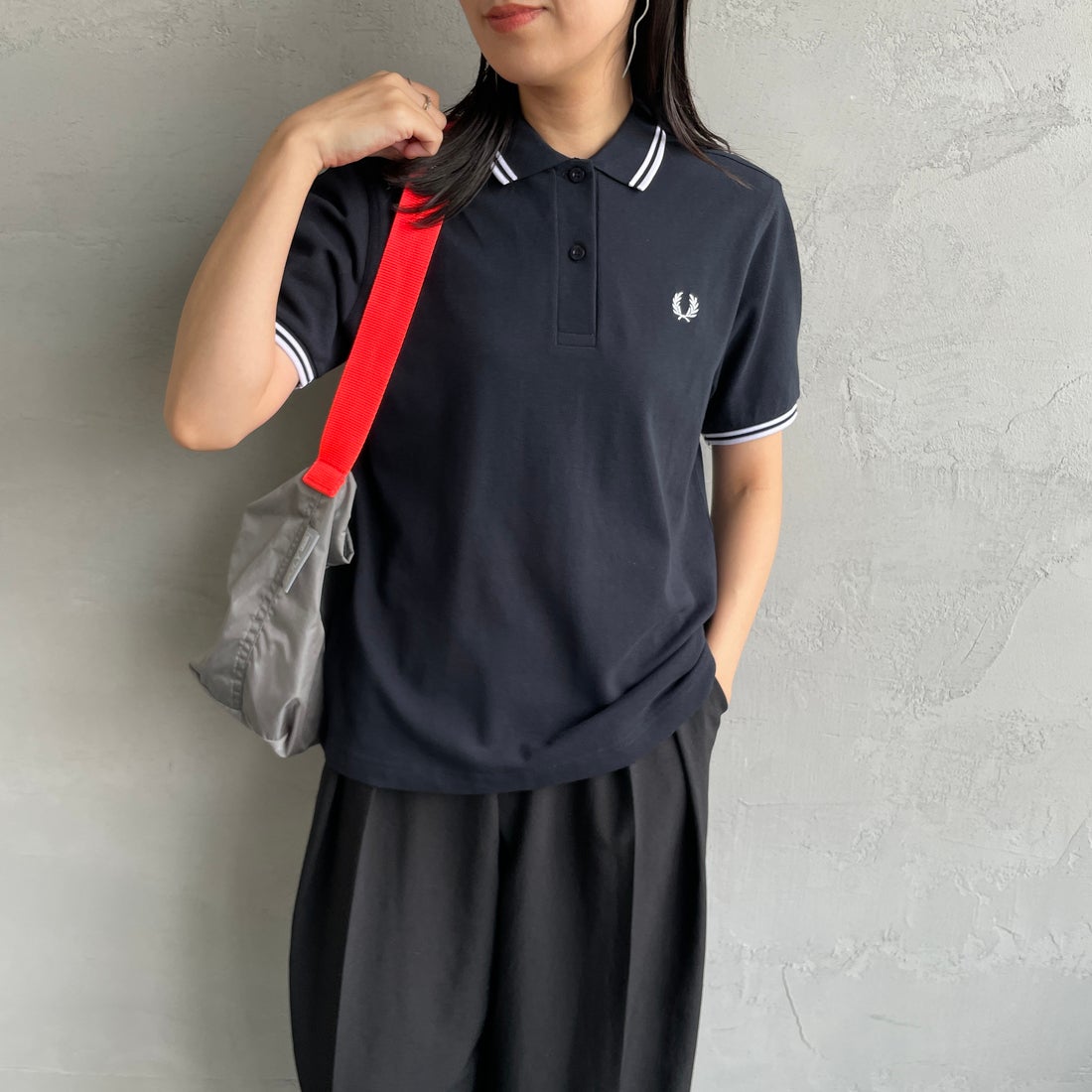 FRED PERRY [フレッドペリー] ツインティップ フレッドペリーシャツ [G3600] 608 NAVY &&モデル身長：160cm 着用サイズ：10&&