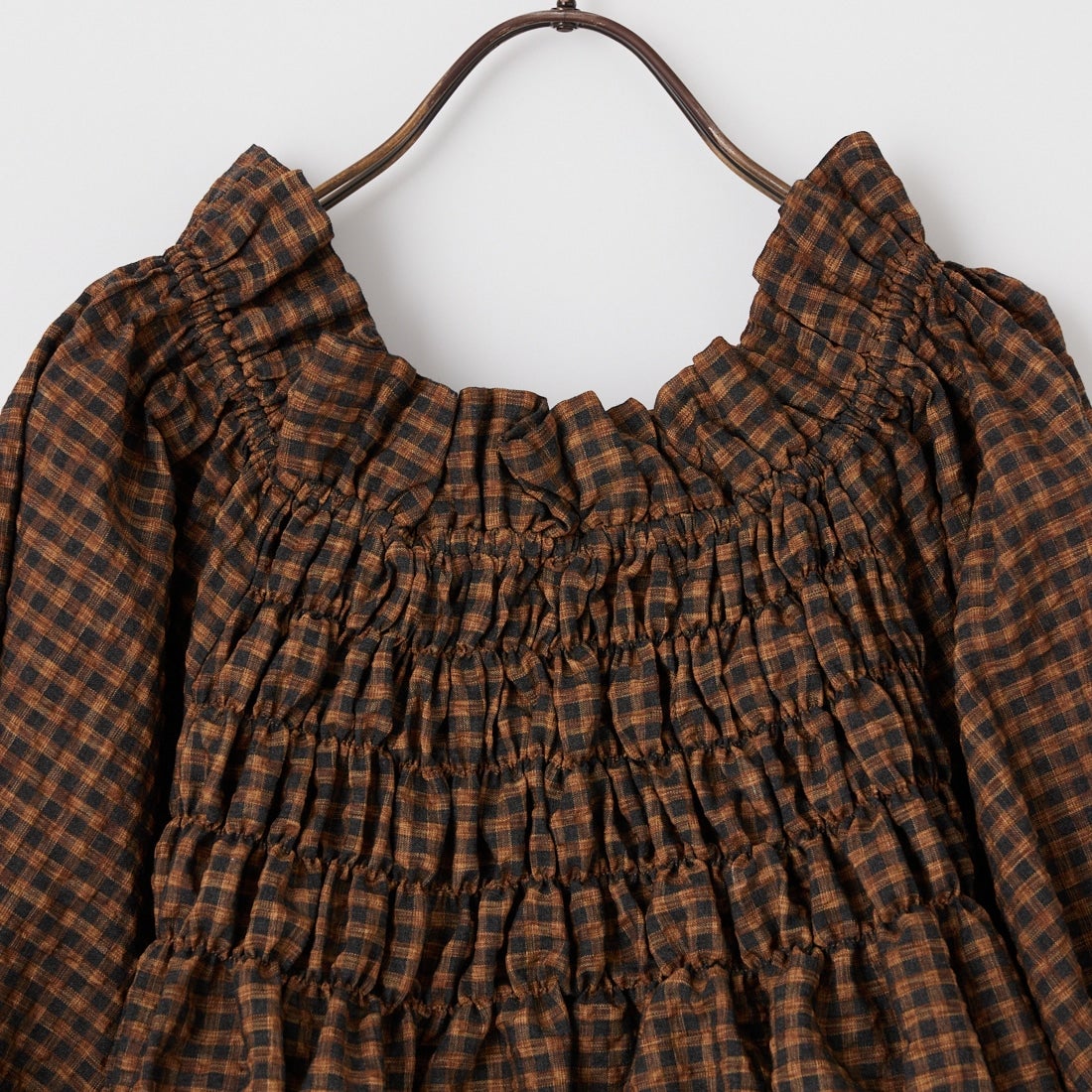 WILLFULLY [ウィルフリー] ボリュームスリーブ シャーリングティアードブラウス [2611-TO-13] CHECK