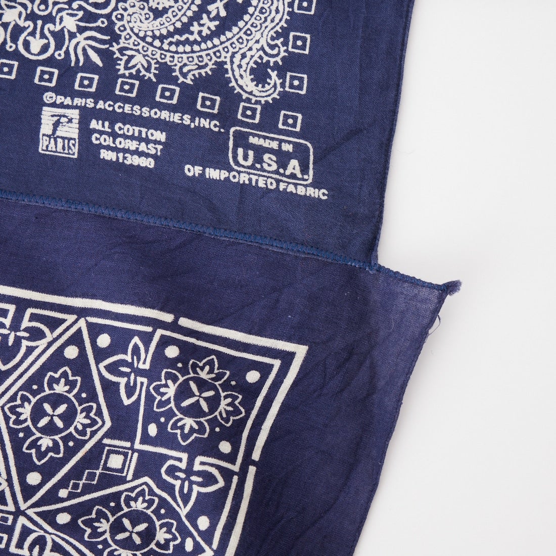 ILL ONE EIGHTY [イル ワンエイティ] ヴィンテージバンダナストール [ILL251-55] NAVY
