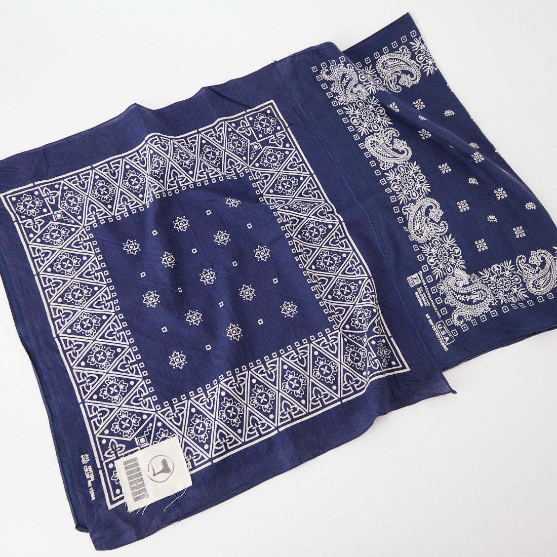 ILL ONE EIGHTY [イル ワンエイティ] ヴィンテージバンダナストール [ILL251-55] NAVY