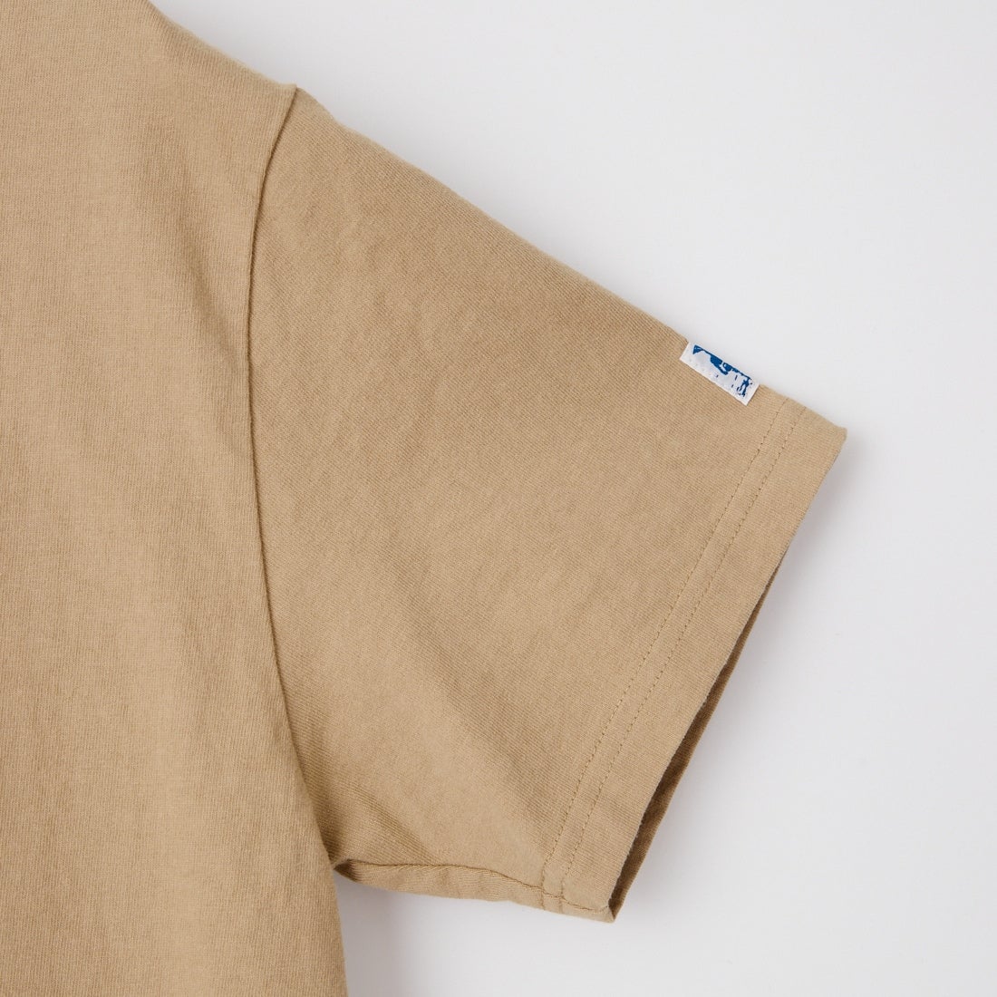 The Endless Summer [エンドレスサマー] 別注 オーバルロゴ バックプリントTシャツ [FH-26574504-JF] BEIGE