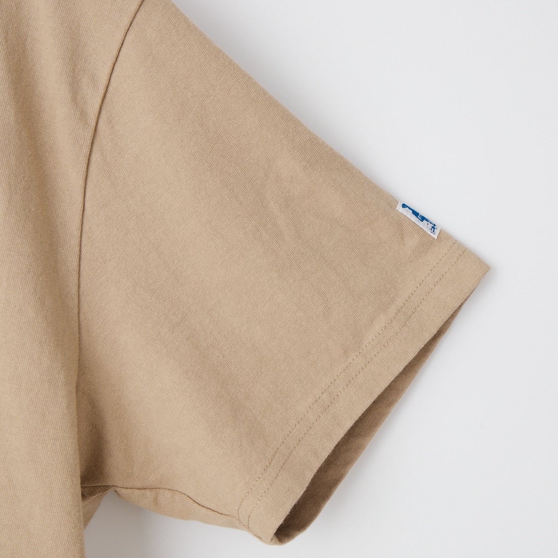 The Endless Summer [エンドレスサマー] 別注 TES CAL フロッキーロゴプリントTシャツ [FH-26574501-JF] BEIGE
