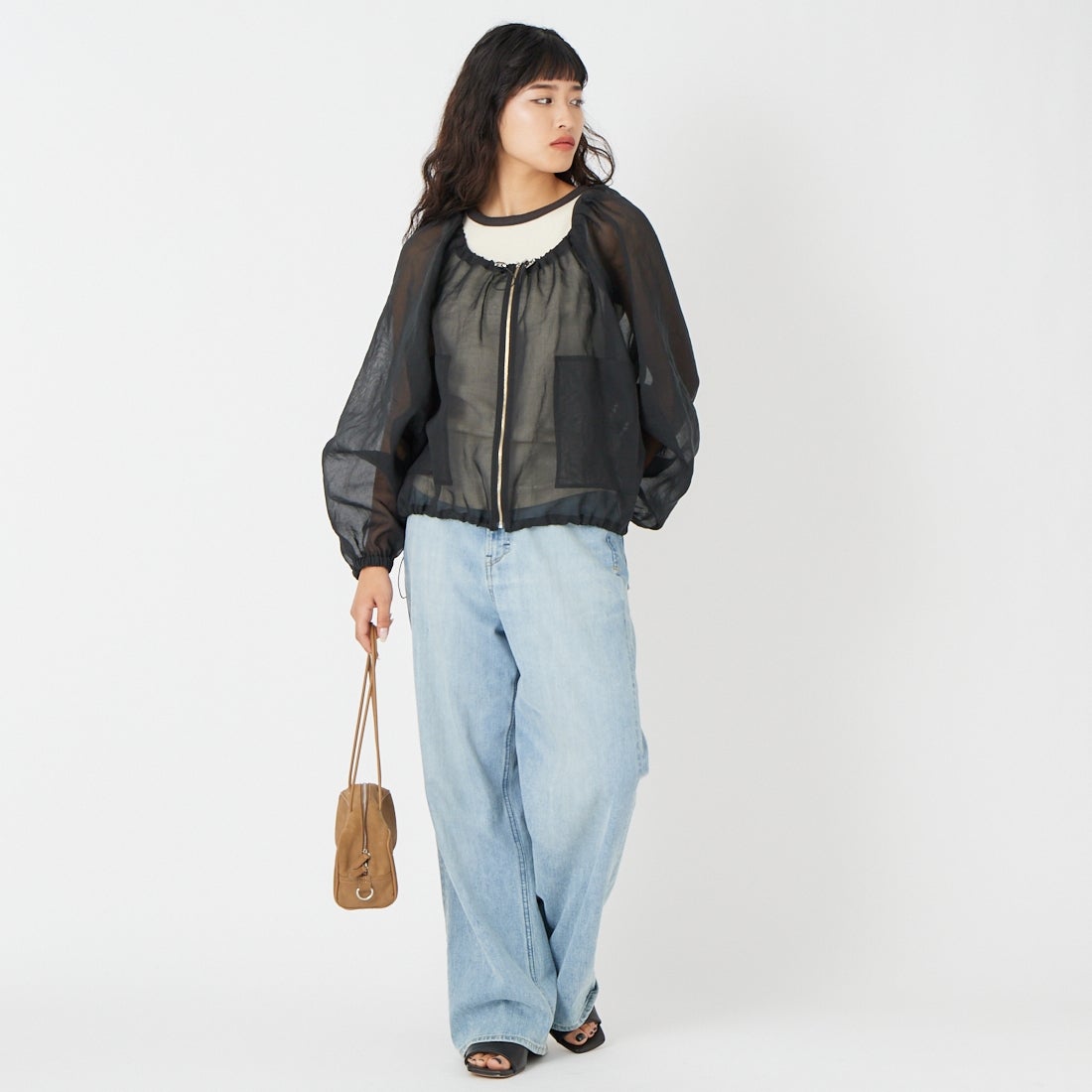 CLOCHE [クロシェ] ASAKO シアーブルゾン [61085006] ﾌﾞﾗｯｸ &&モデル身長：162cm 着用サイズ：2&&