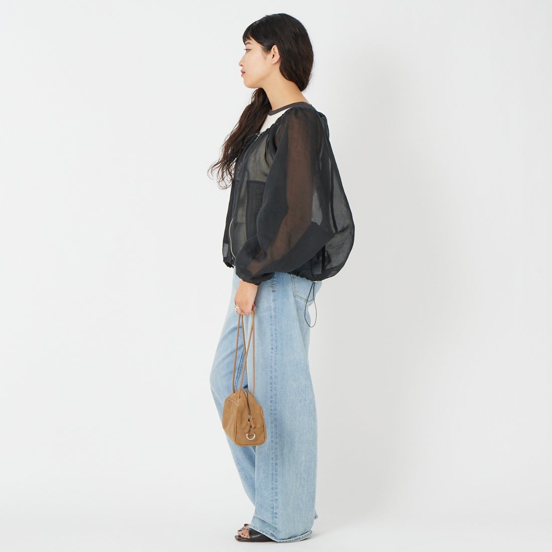 CLOCHE [クロシェ] ASAKO シアーブルゾン [61085006] ﾌﾞﾗｯｸ &&モデル身長：162cm 着用サイズ：2&&