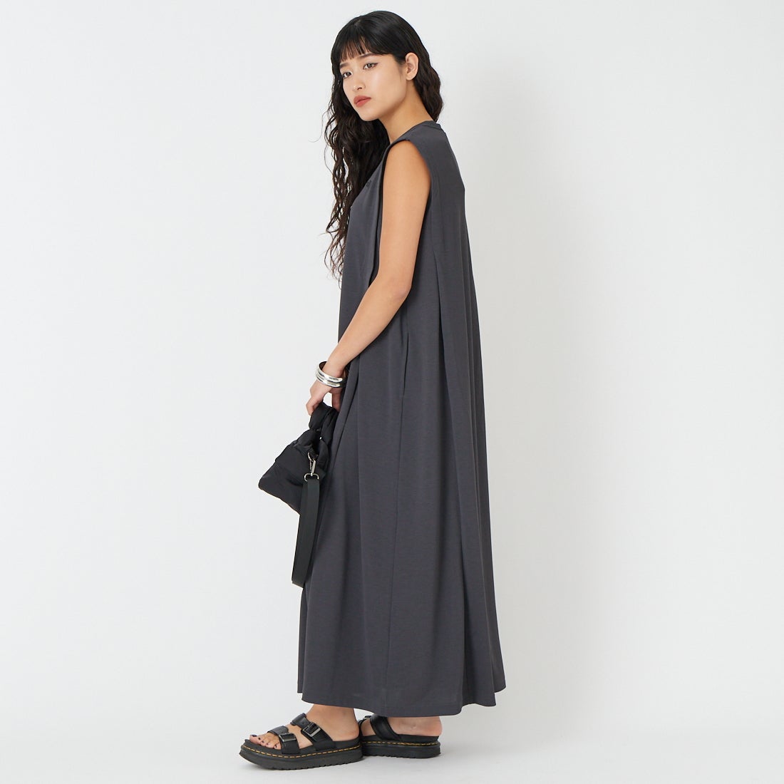 THE NORTH FACE [ザ ノースフェイス] マタニティヒートプロテクションワンピース [NTM12601] AG &&モデル身長：162cm 着用サイズ：L/XL&&