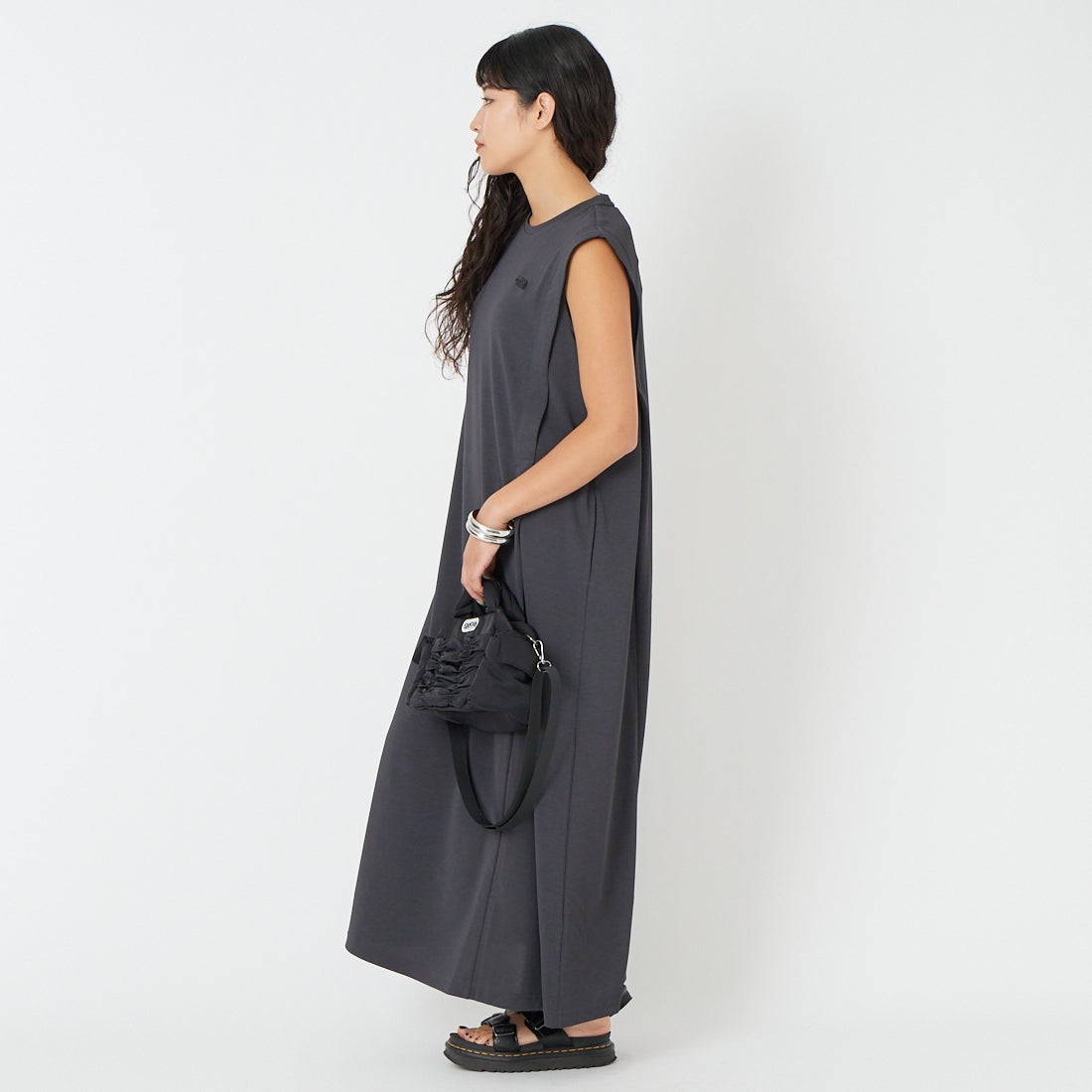 THE NORTH FACE [ザ ノースフェイス] マタニティヒートプロテクションワンピース [NTM12601] AG &&モデル身長：162cm 着用サイズ：L/XL&&