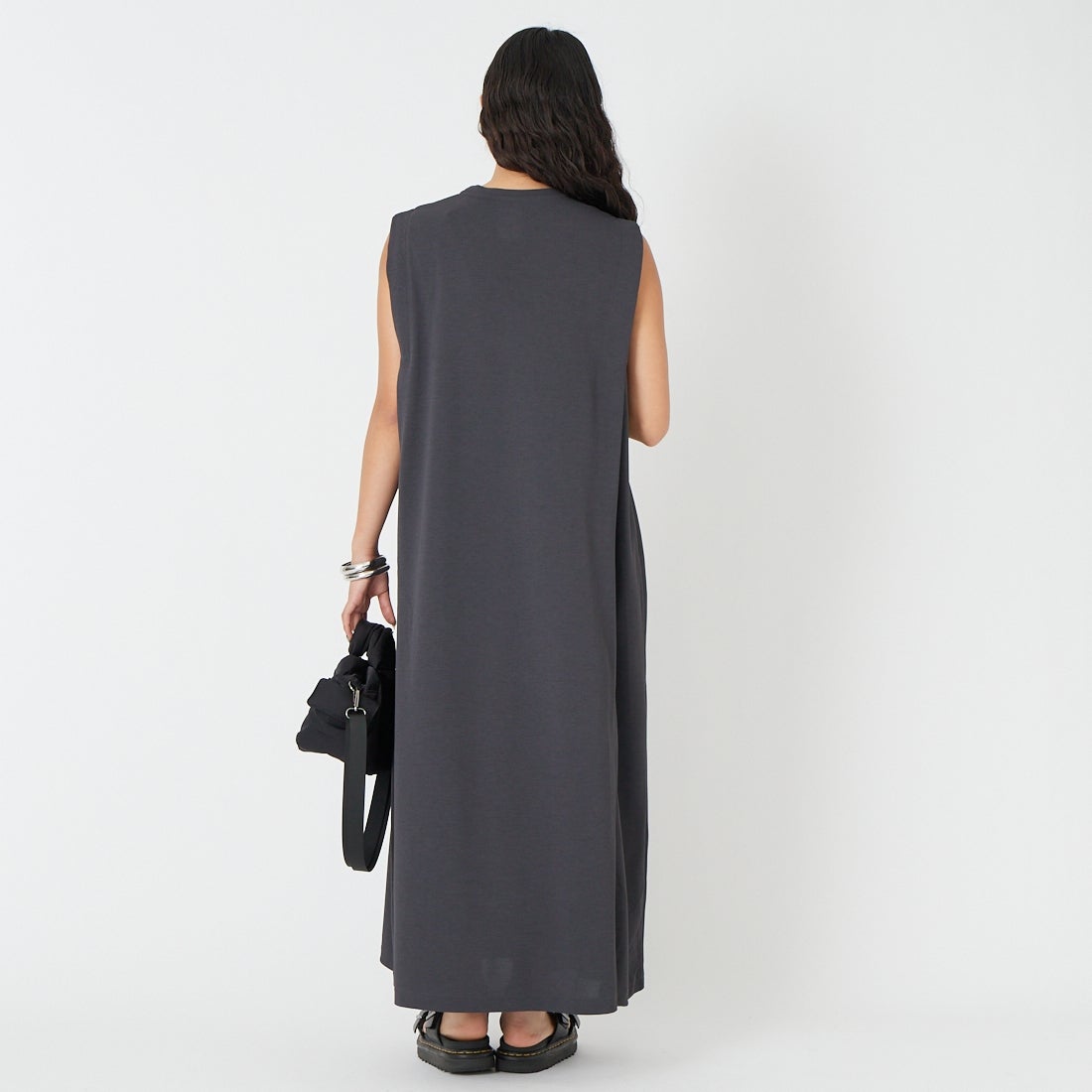 THE NORTH FACE [ザ ノースフェイス] マタニティヒートプロテクションワンピース [NTM12601] AG &&モデル身長：162cm 着用サイズ：L/XL&&