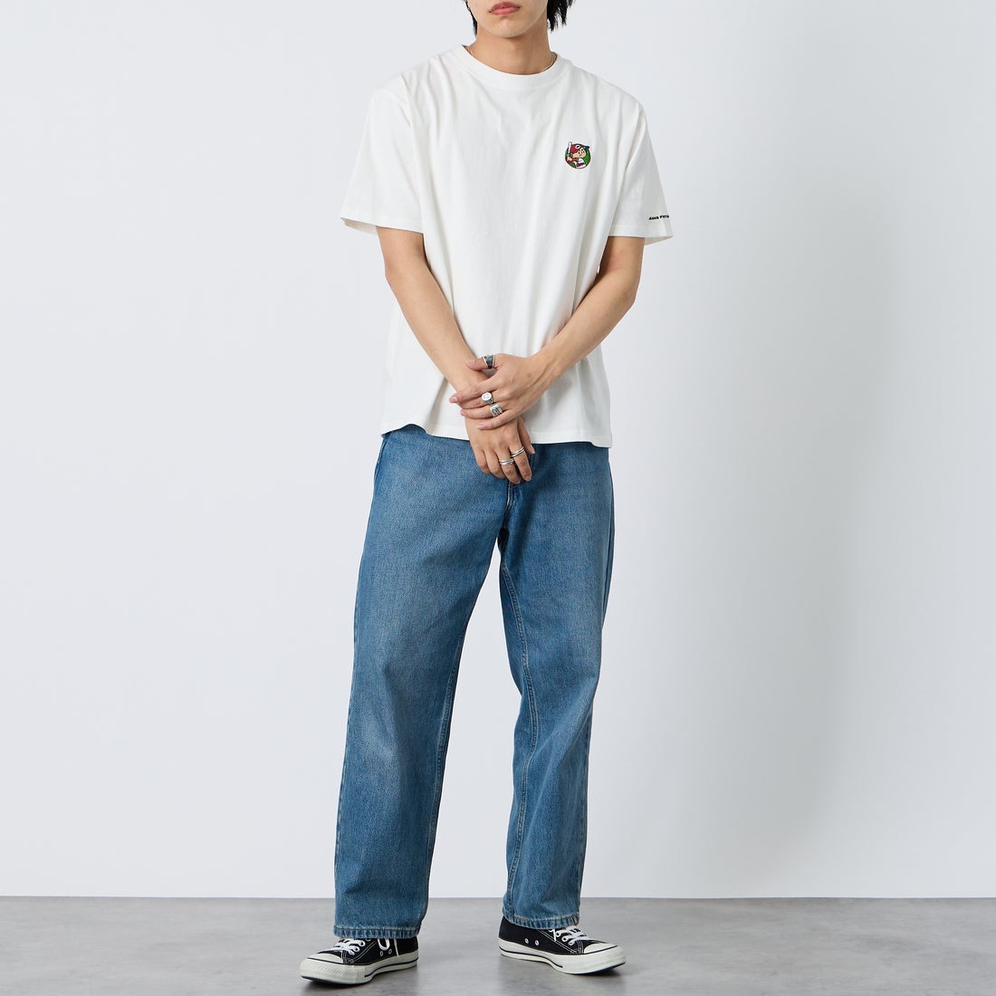 HIROSHIMA CARP × JEANSFACTORY [ヒロシマカープ × ジーンズファクトリー] 広島東洋カープ コラボ刺繍Tシャツ [6547001] 07 A WHT M &&モデル身長：179cm 着用サイズ：L&&